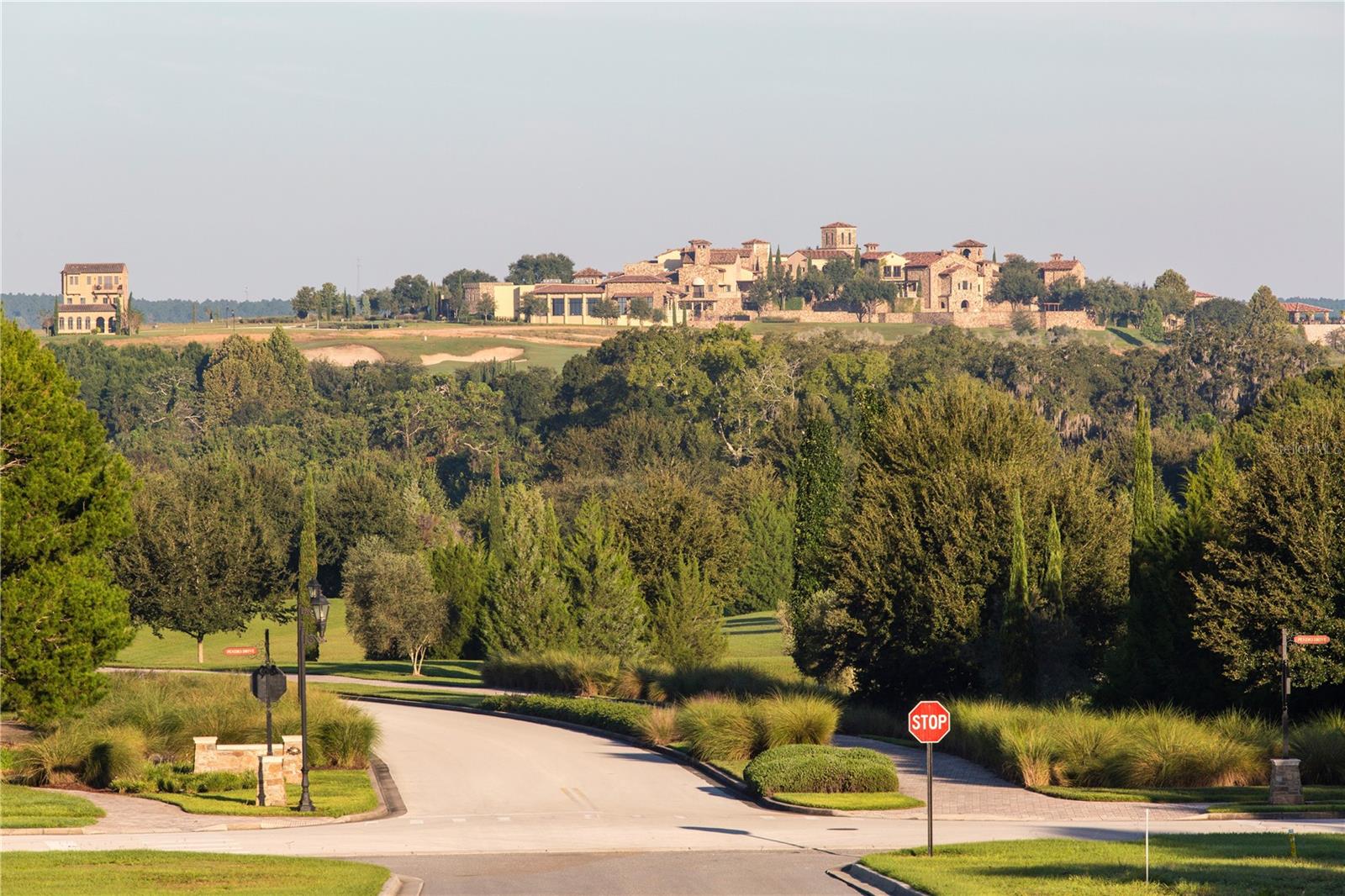 16123 Pendio, Bella Collina, FL 34756