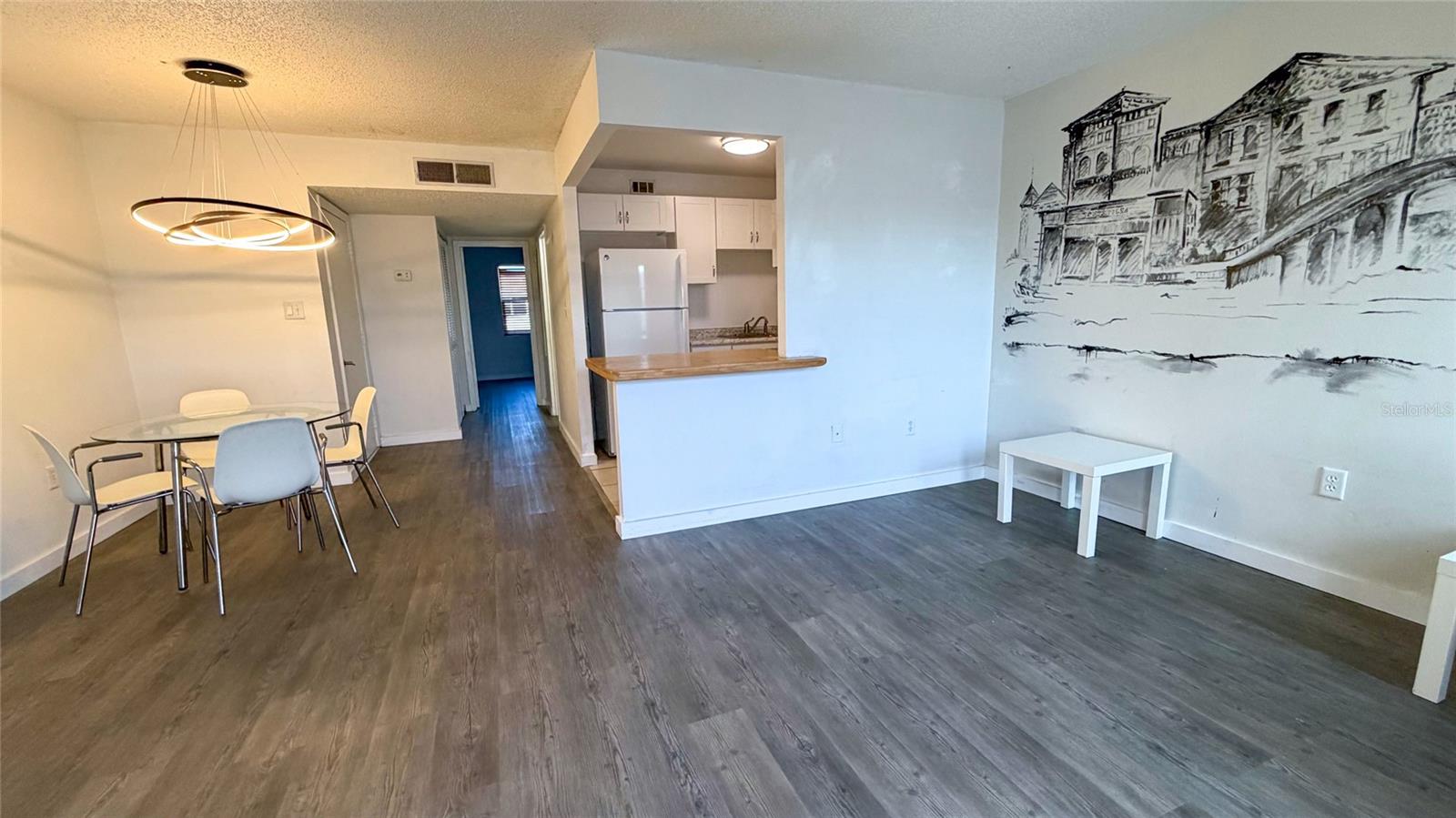 215 Mcmullen Booth Unit 182, Clearwater, FL 33759