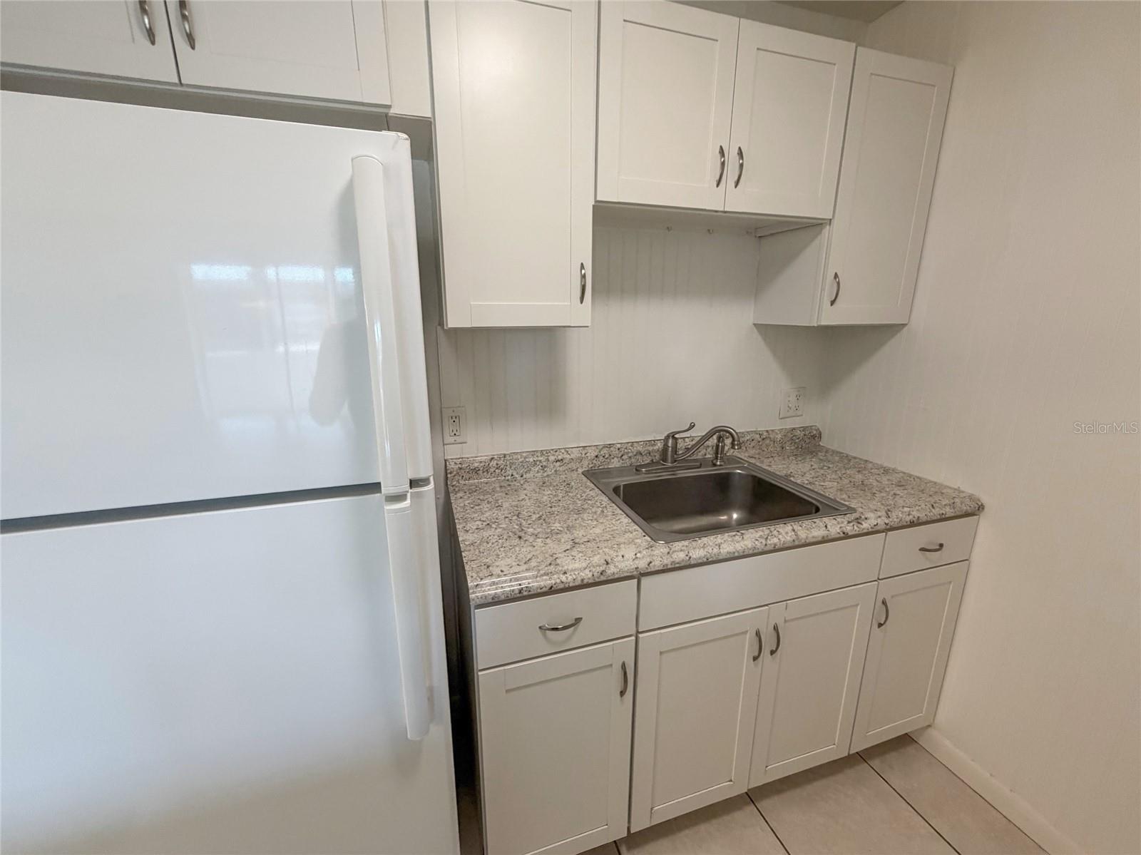 215 Mcmullen Booth Unit 182, Clearwater, FL 33759