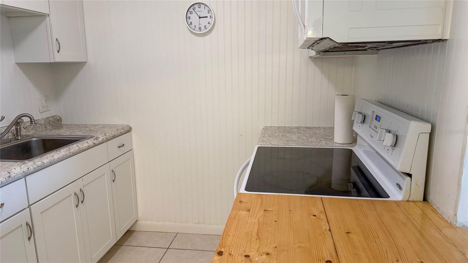 215 Mcmullen Booth Unit 182, Clearwater, FL 33759