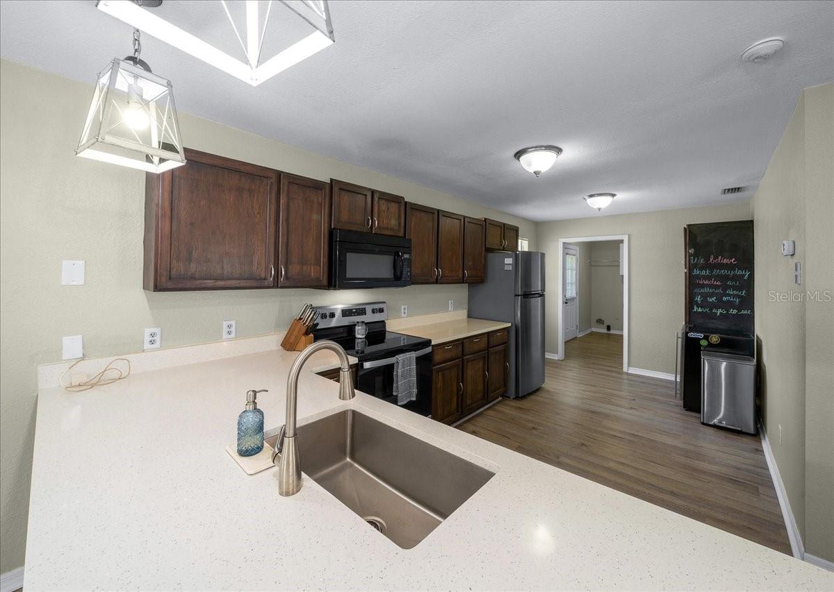 685 67th, Ocala, FL 34475