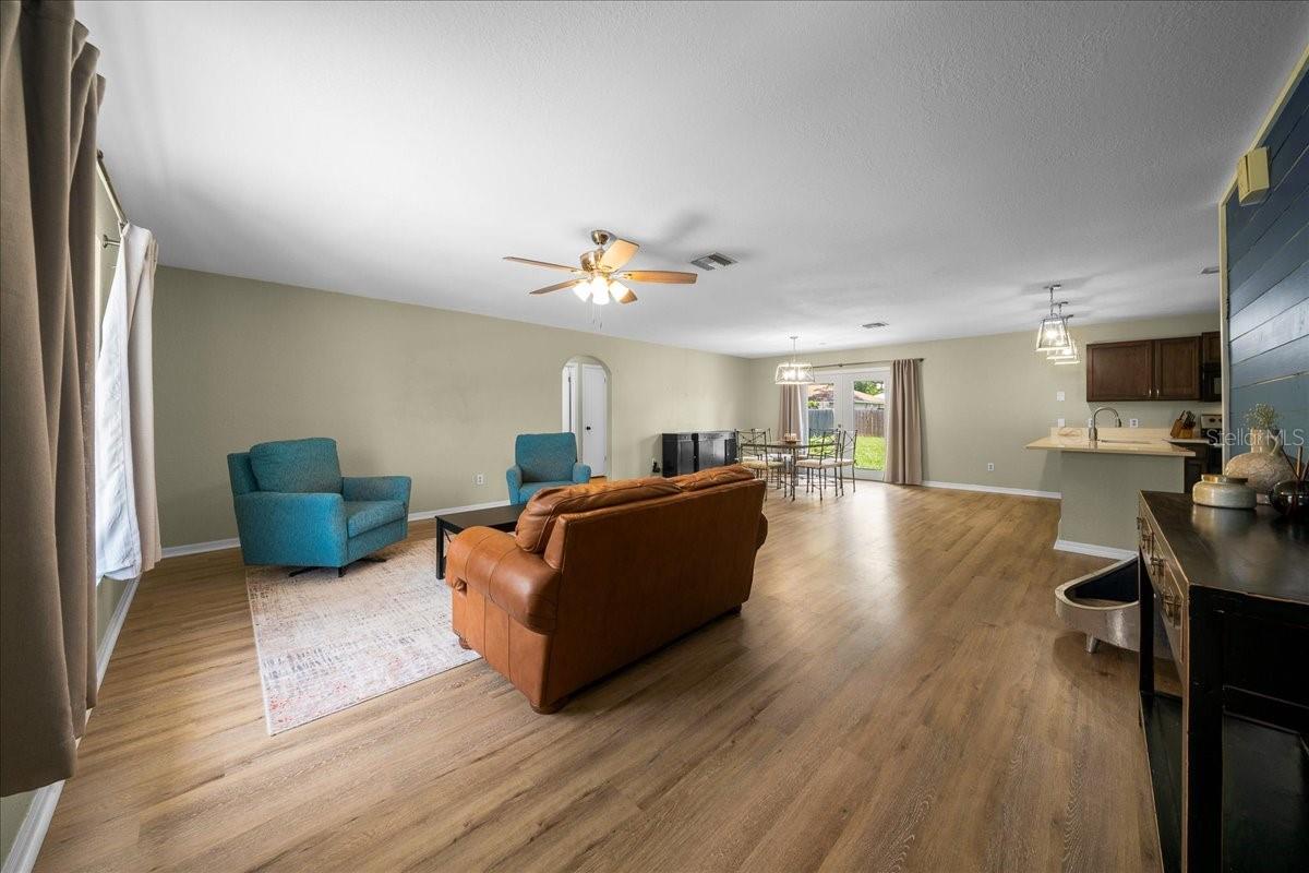685 67th, Ocala, FL 34475