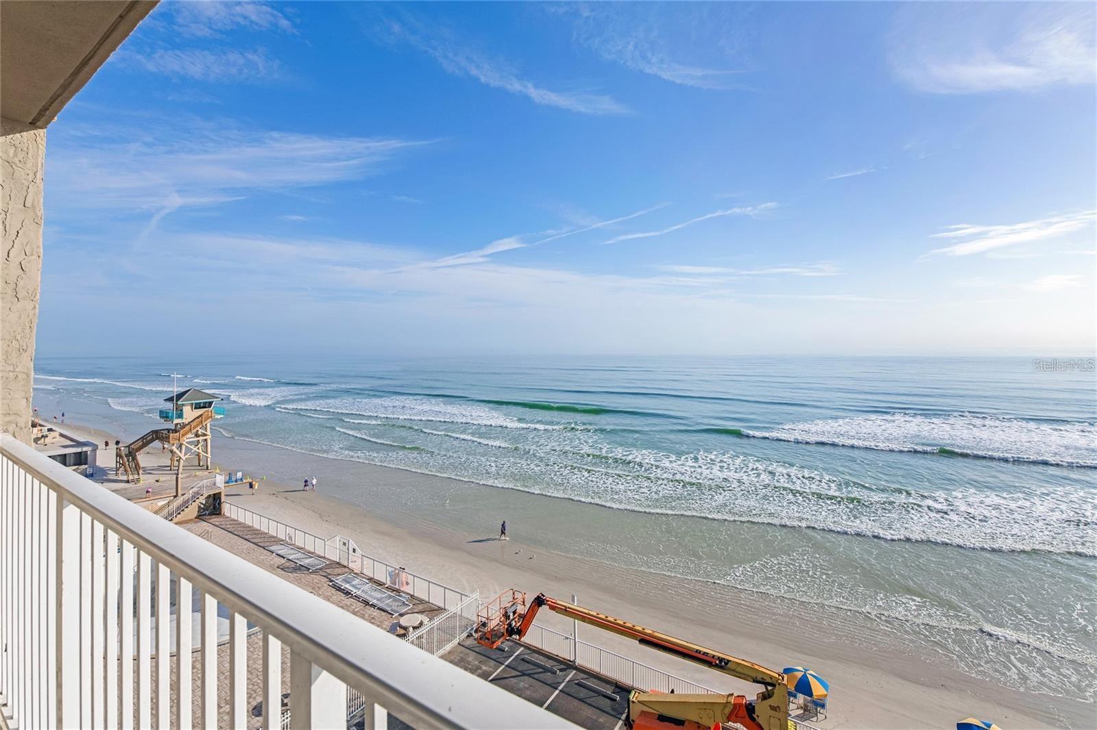 3501 Atlantic Unit 5200, Daytona Beach, FL 32118