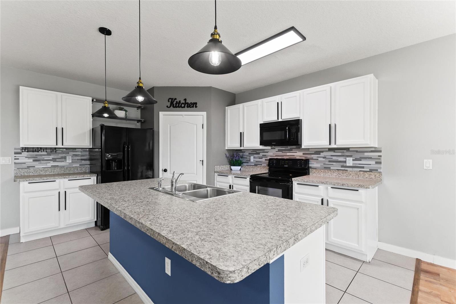 519 Oakhurst, Lake Alfred, FL 33850