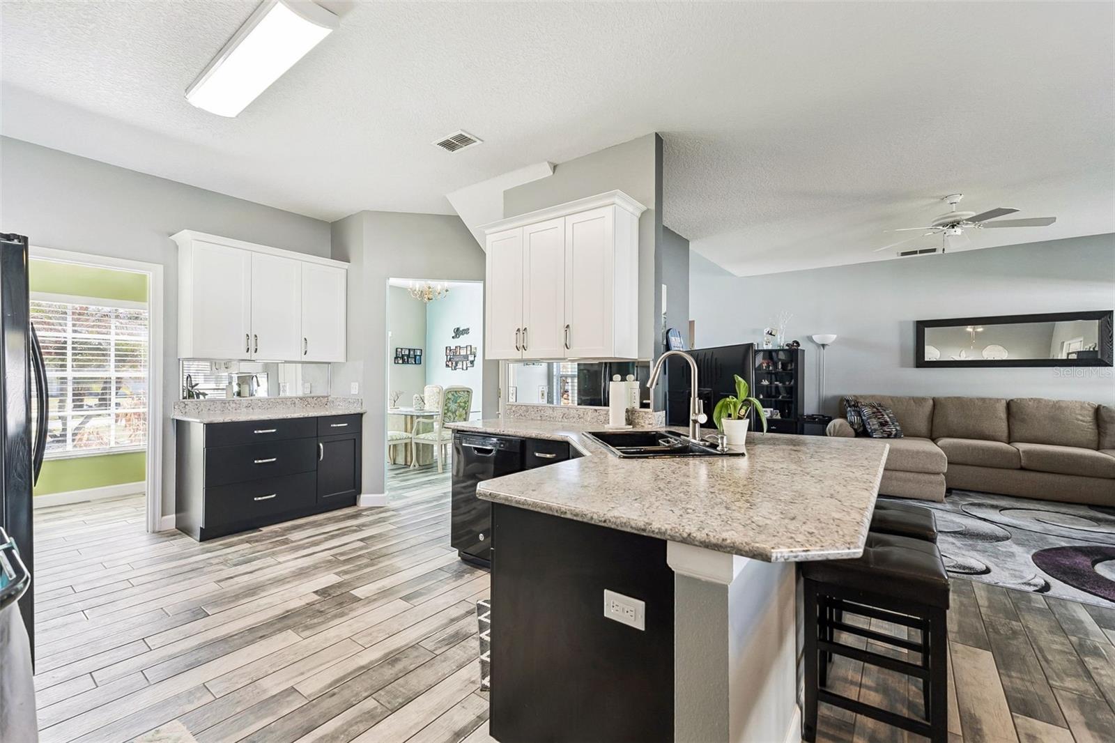 1483 Surrey Park, Port Orange, FL 32128