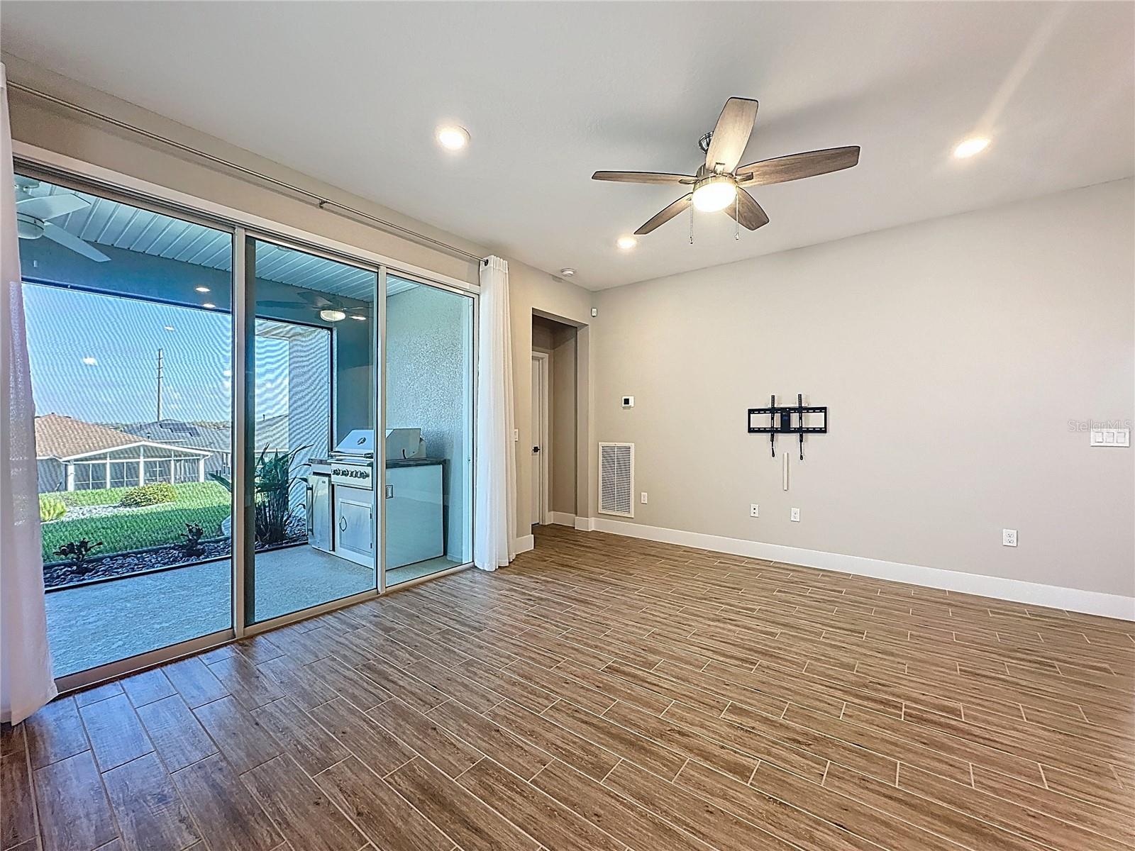 651 Conservation, Groveland, FL 34736