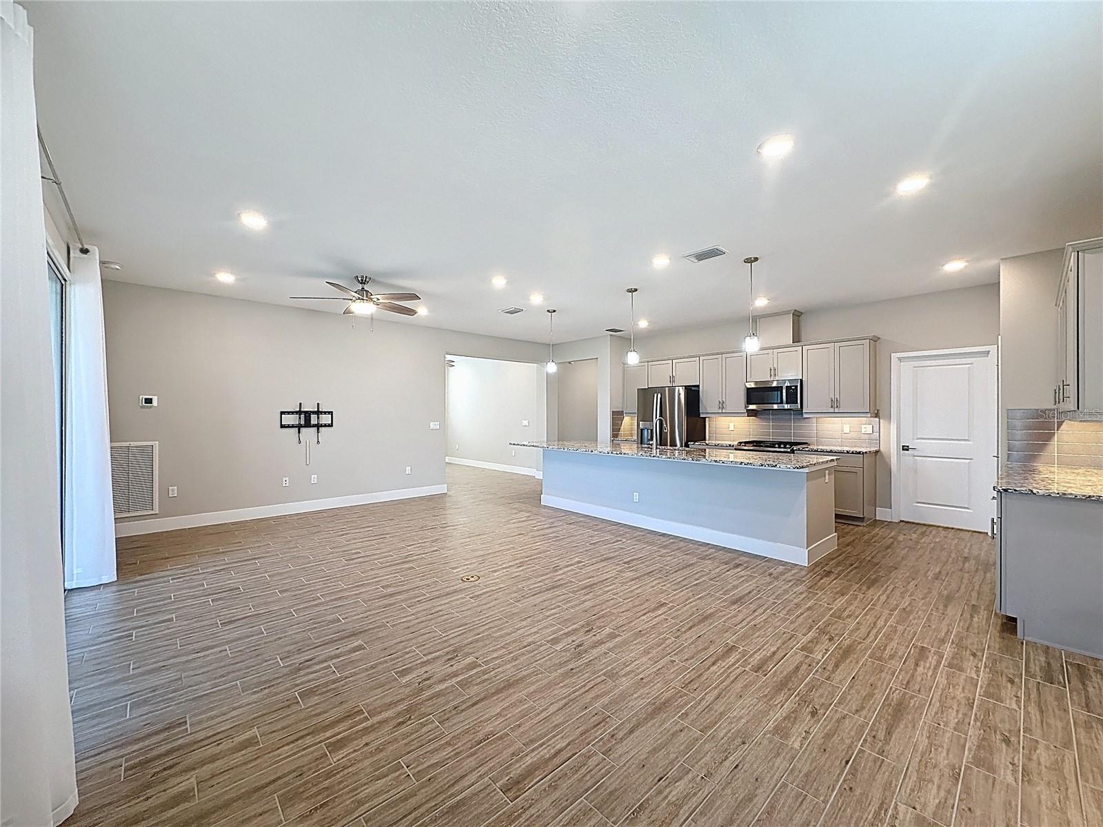 651 Conservation, Groveland, FL 34736