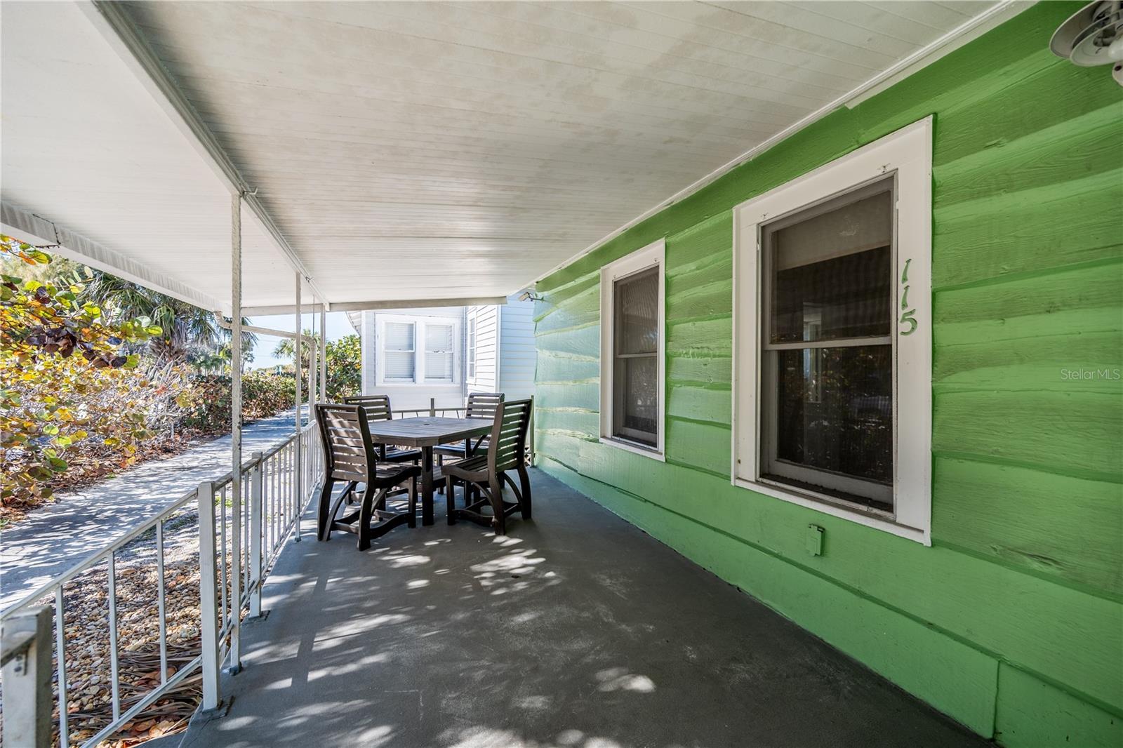 115 124th, Treasure Island, FL 33706