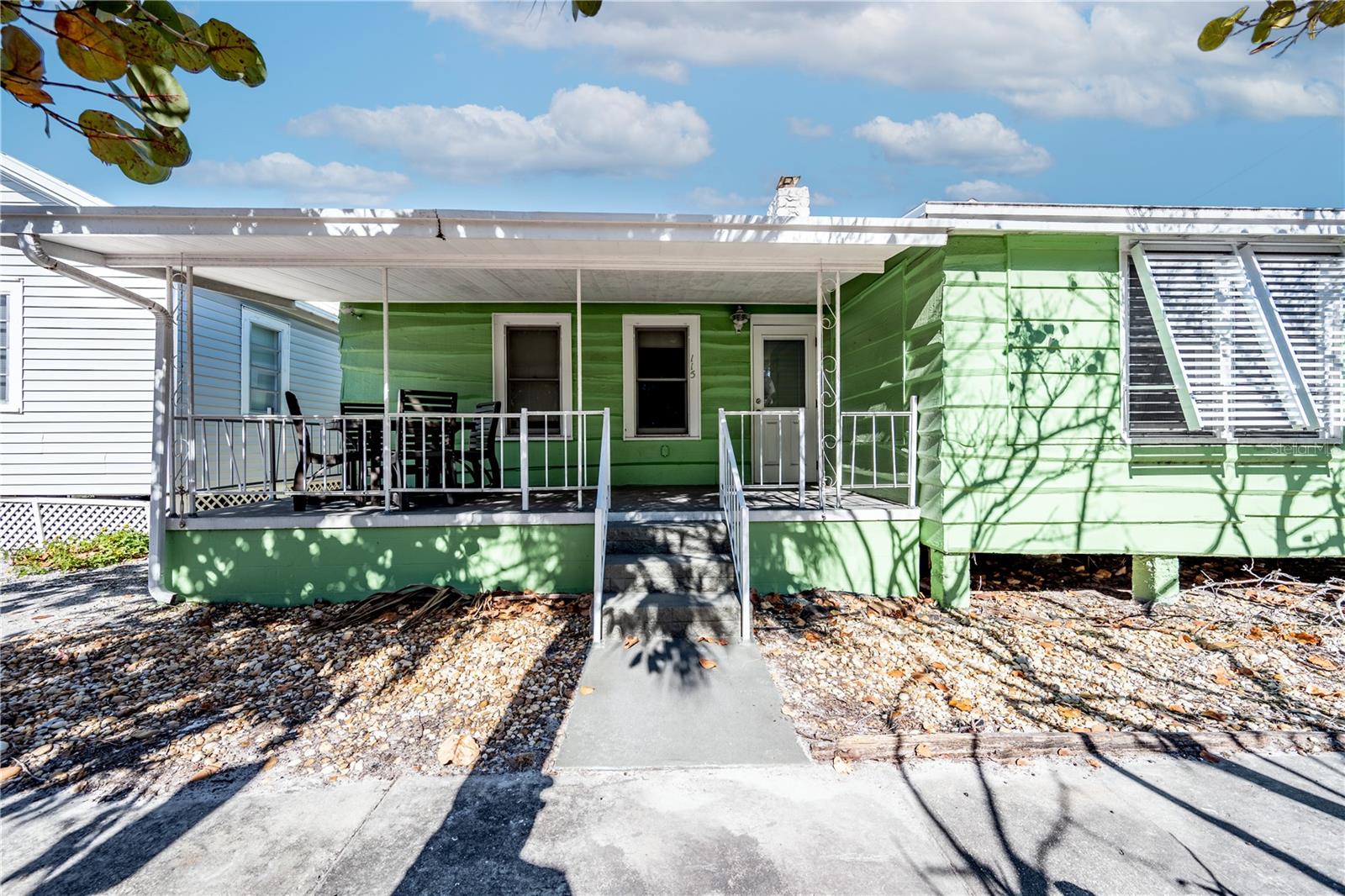 115 124th, Treasure Island, FL 33706