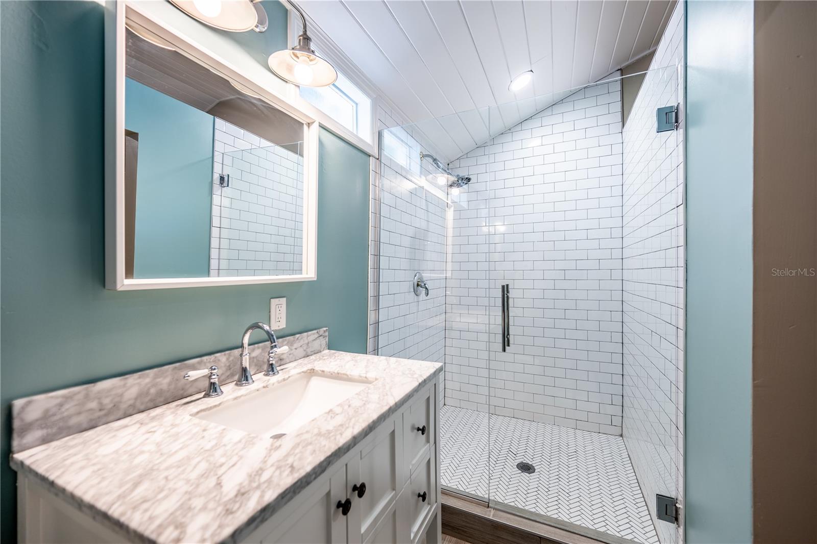 115 124th, Treasure Island, FL 33706