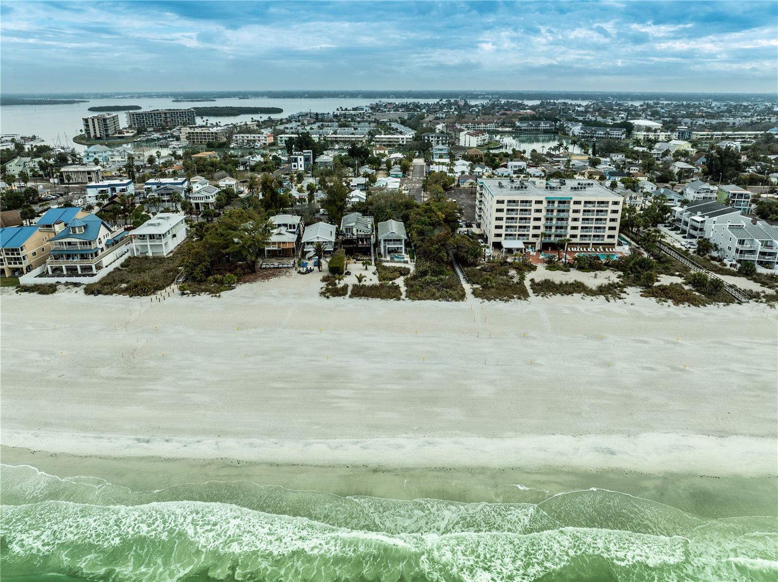115 124th, Treasure Island, FL 33706