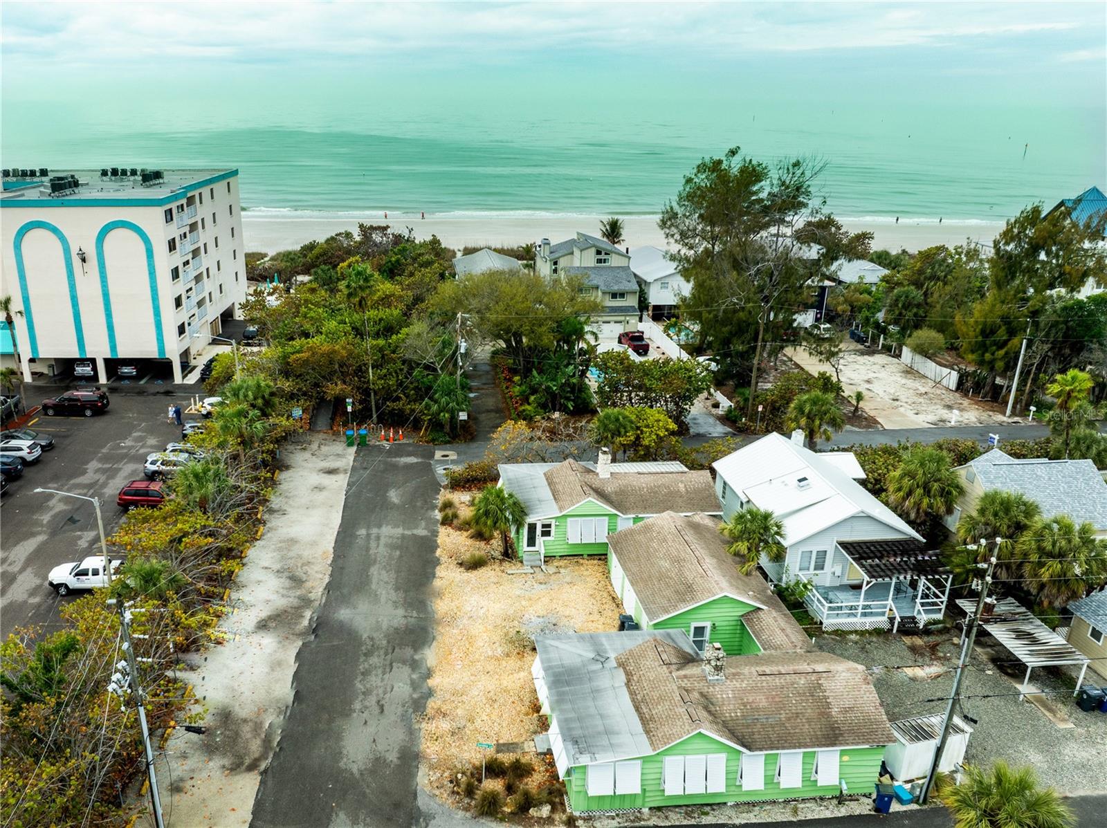 115 124th, Treasure Island, FL 33706