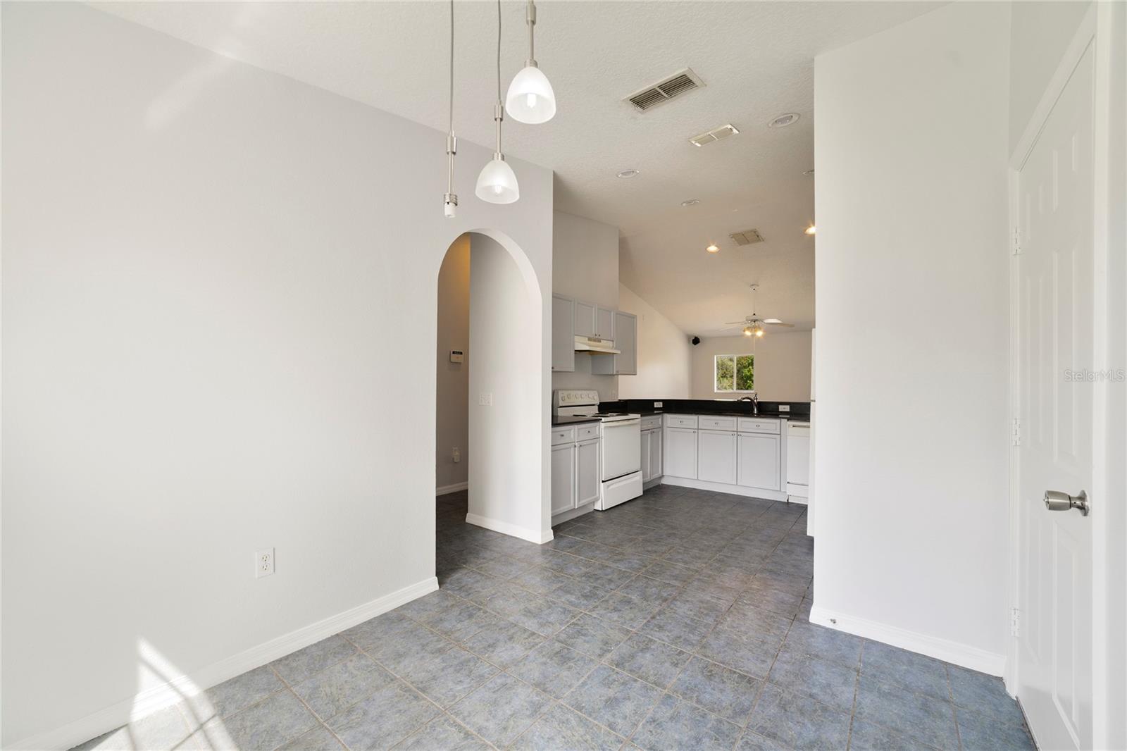 400 Paradise Woods, Davenport, FL 33896