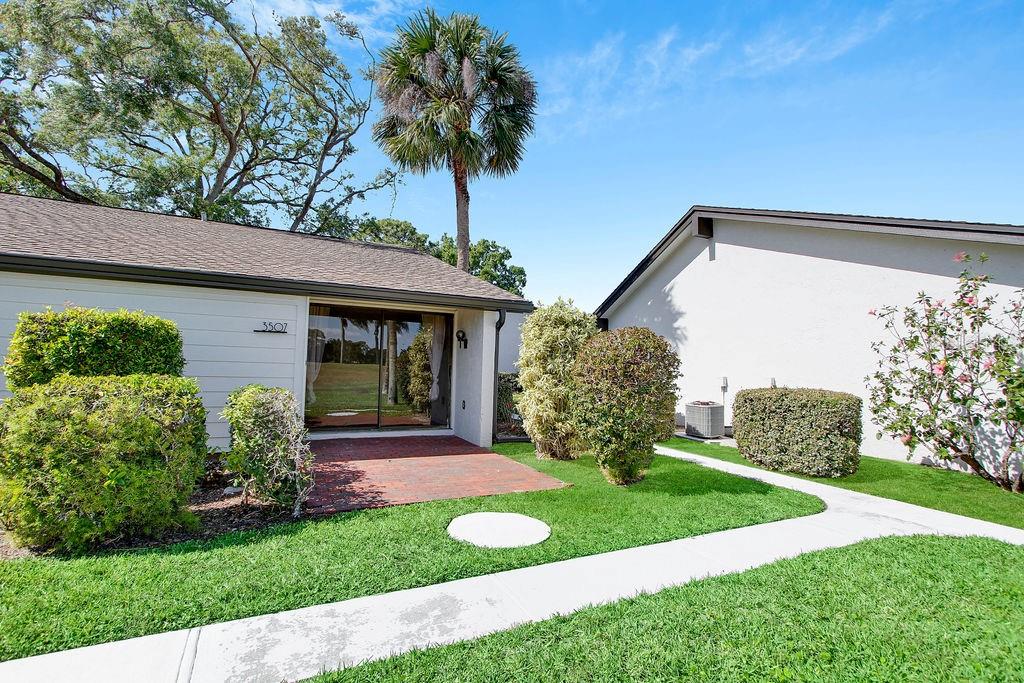 3507 Longmeadow Unit 4, Sarasota, FL 34235