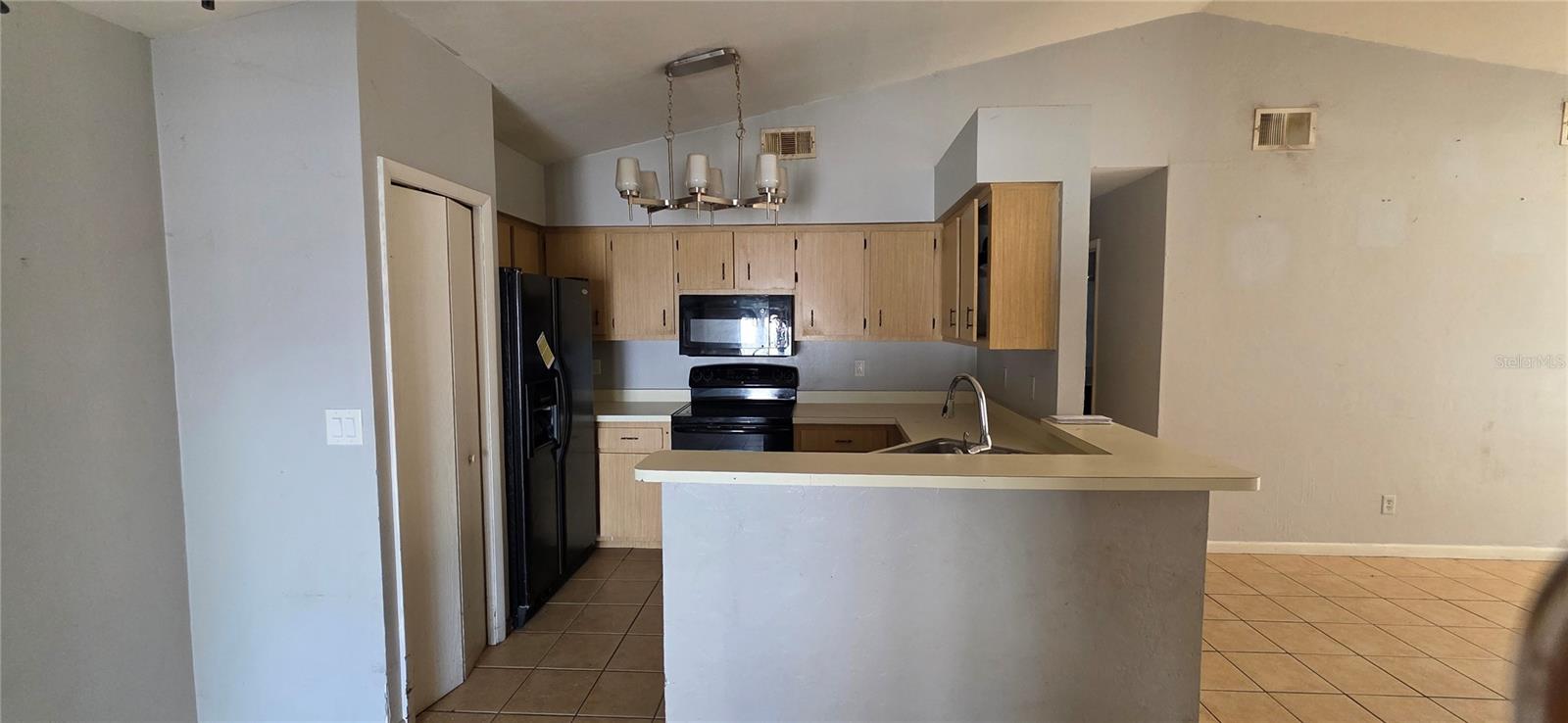 721 26th, Ocala, FL 34470
