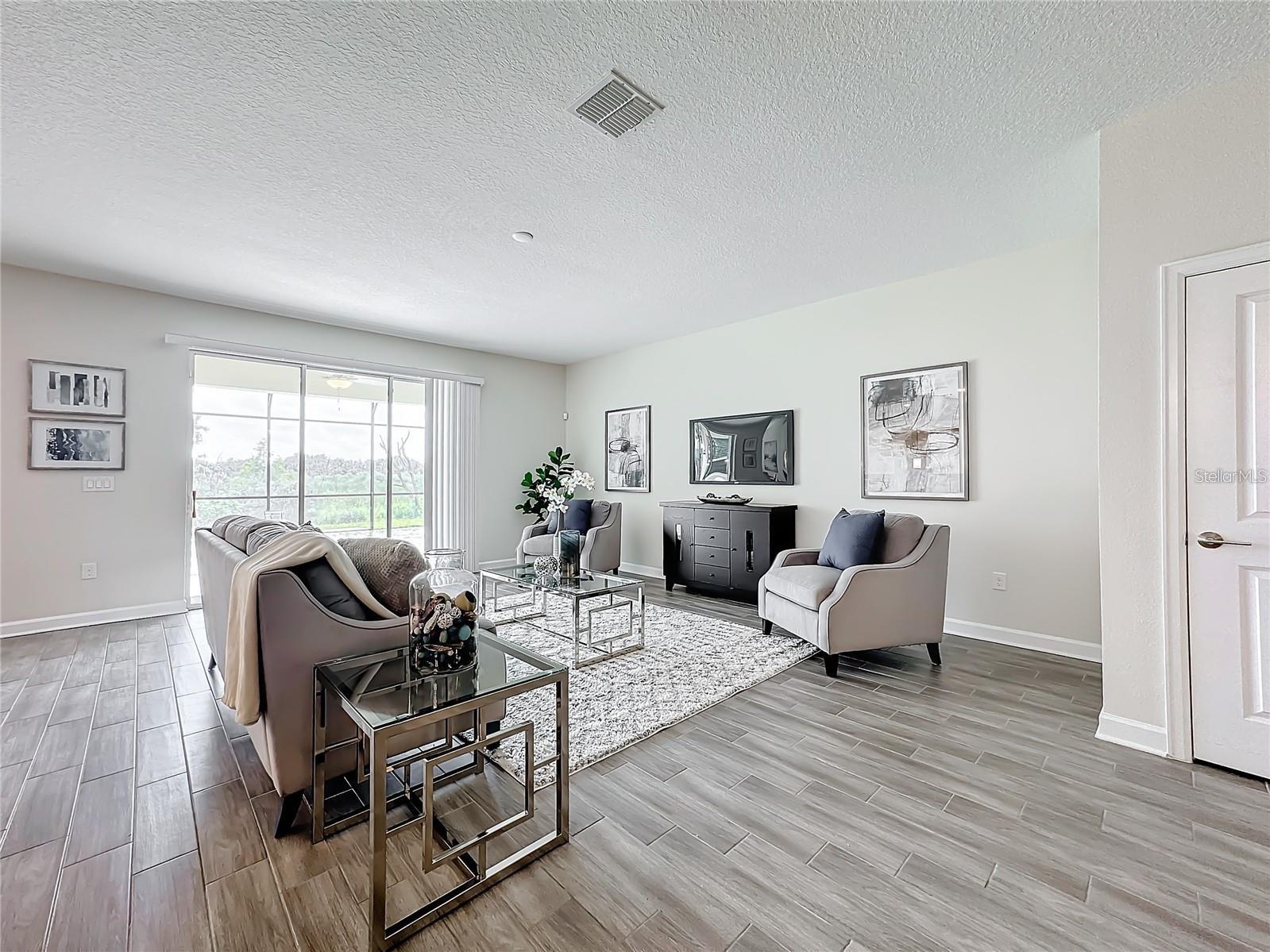 8886 Fallen Oak, Davenport, FL 33896