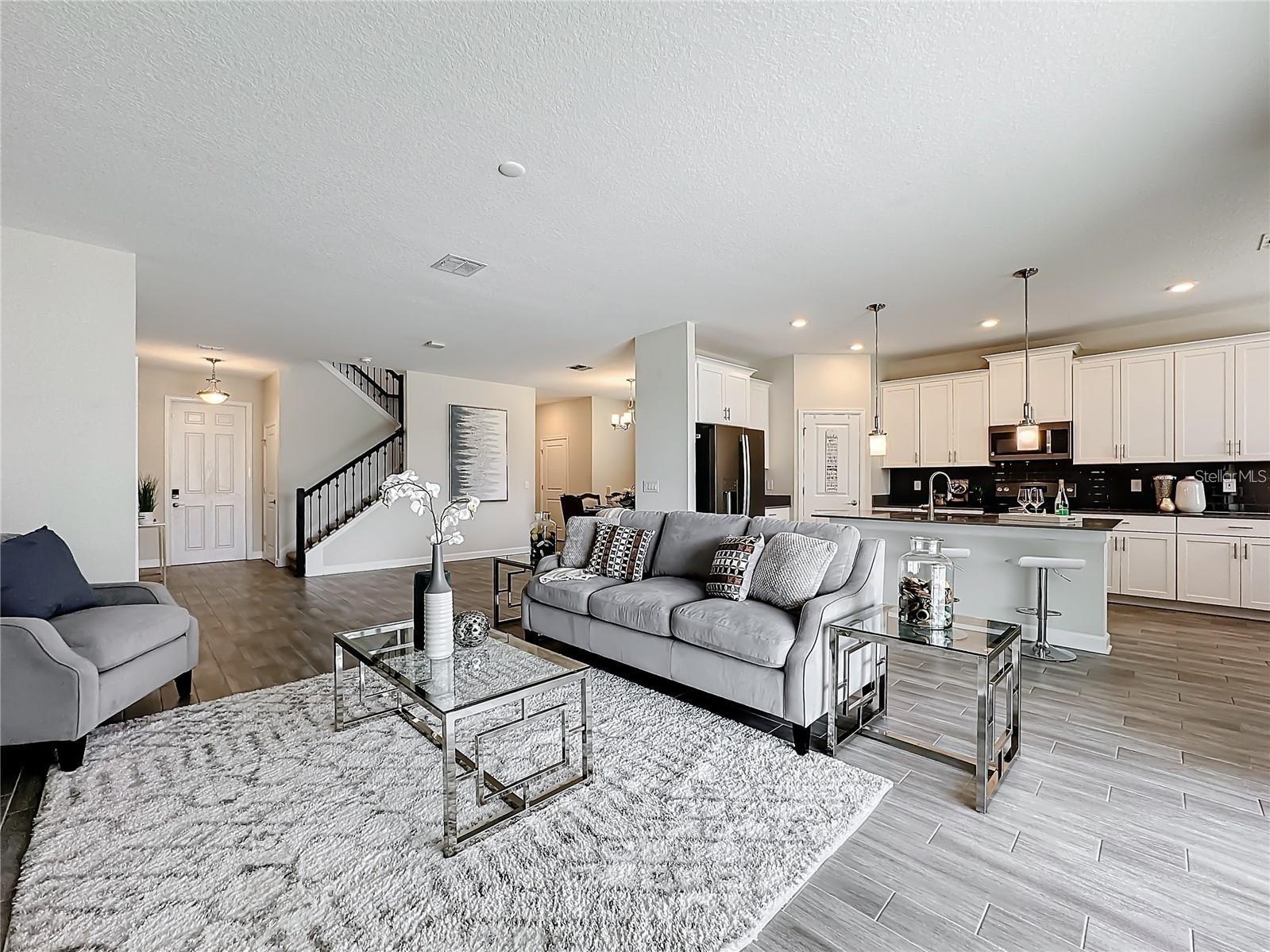 8886 Fallen Oak, Davenport, FL 33896