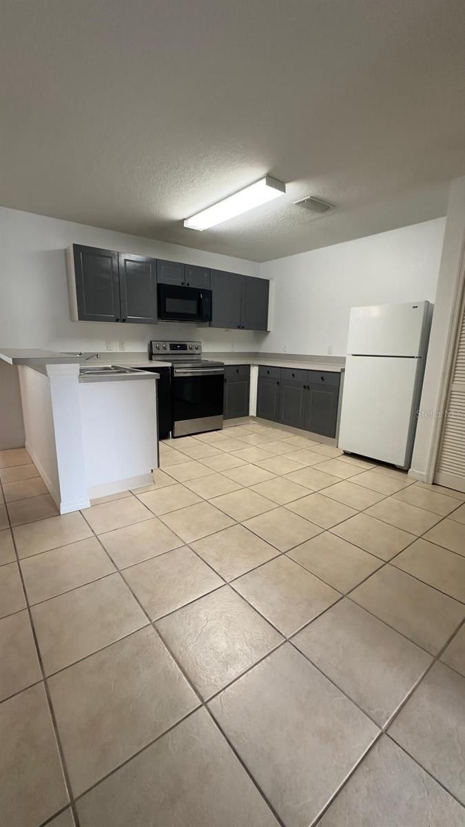 2776 Club Cortile Unit A, Kissimmee, FL 34746