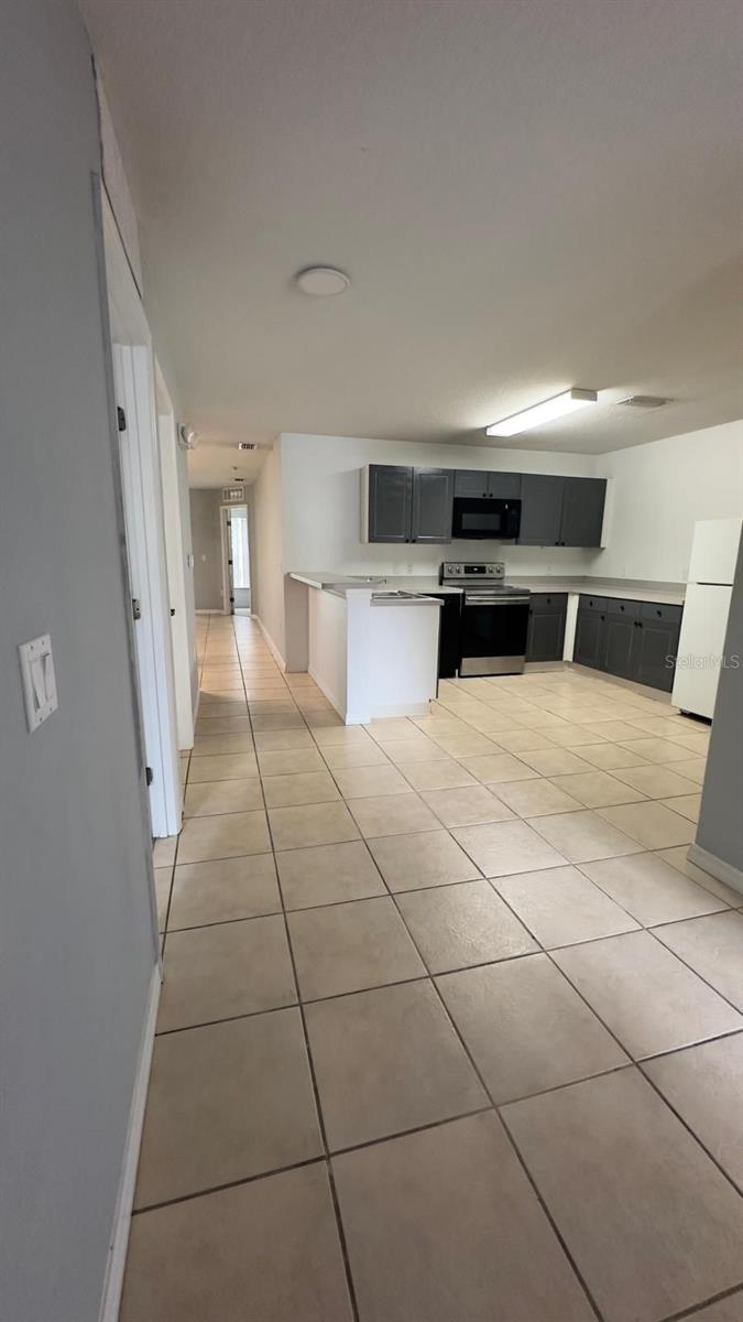 2776 Club Cortile Unit A, Kissimmee, FL 34746