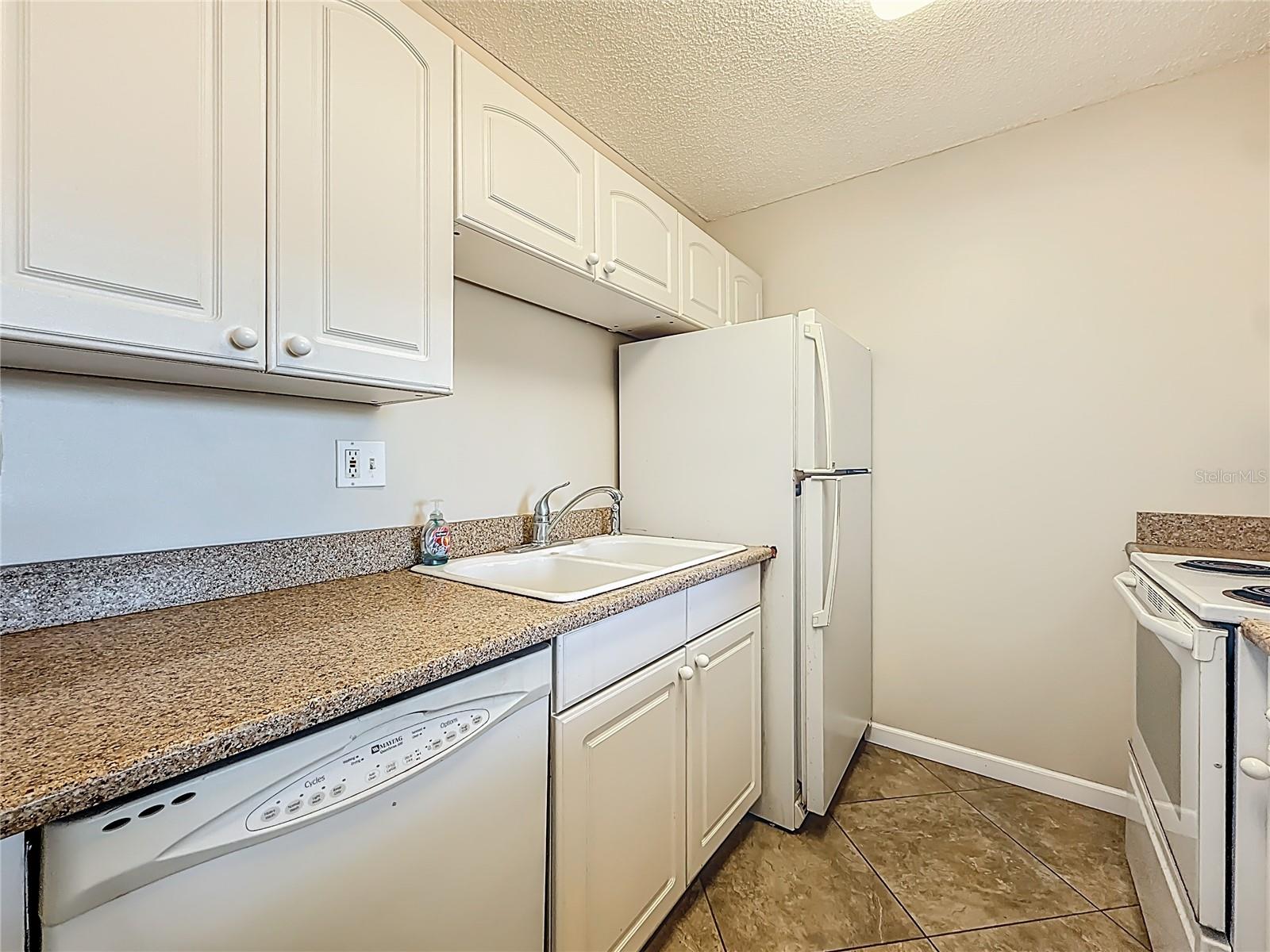 7401 Bay Island Unit 232, South Pasadena, FL 33707