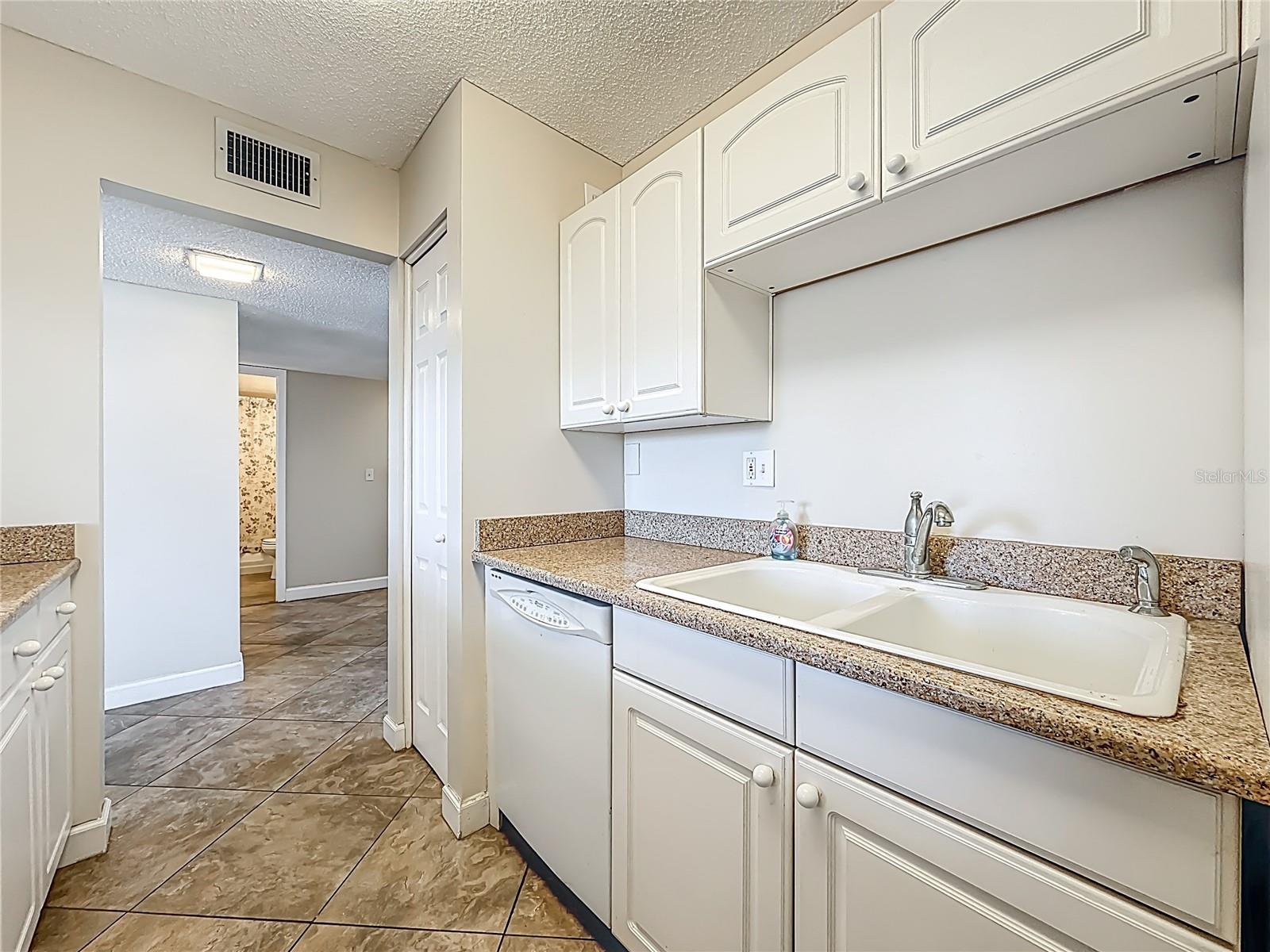 7401 Bay Island Unit 232, South Pasadena, FL 33707