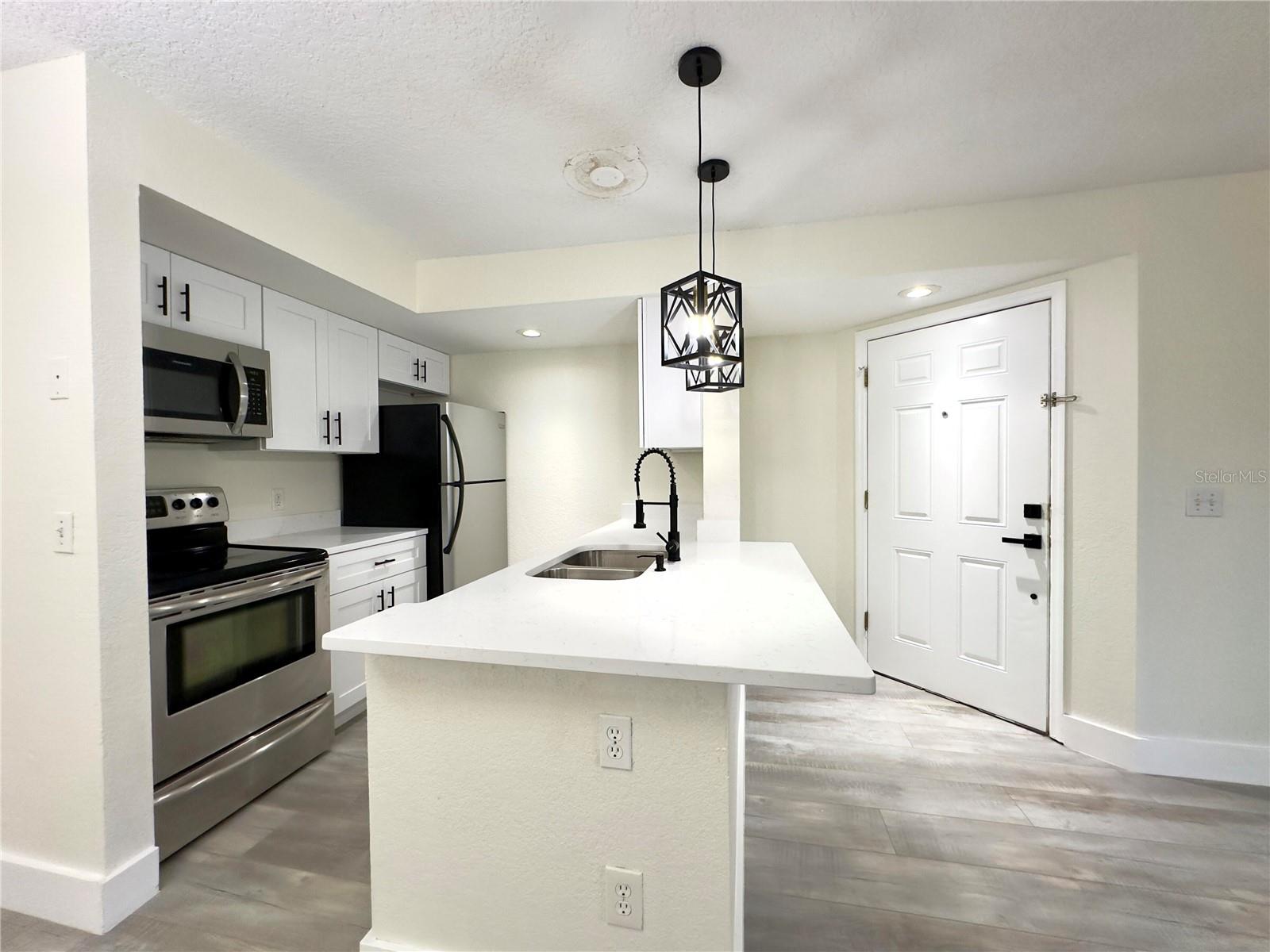 5140 Conroy Unit 27, Orlando, FL 32811
