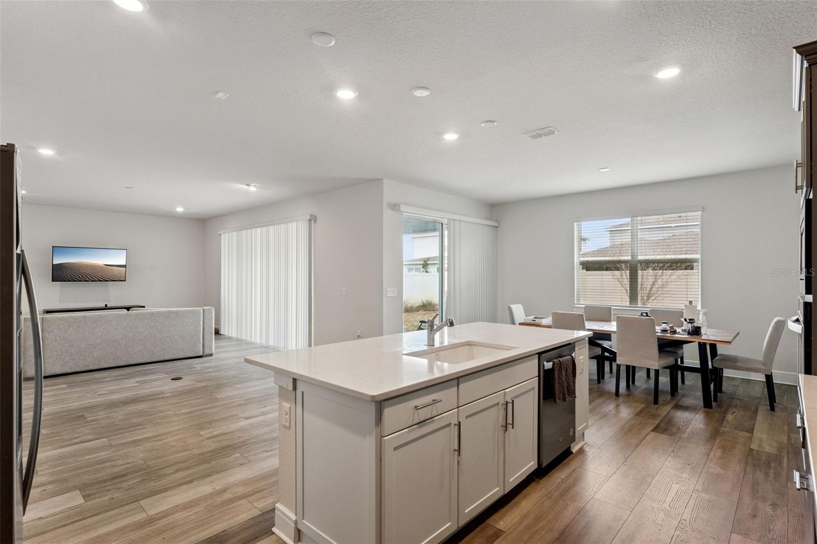 4008 Meandering Bay, Apopka, FL 32712