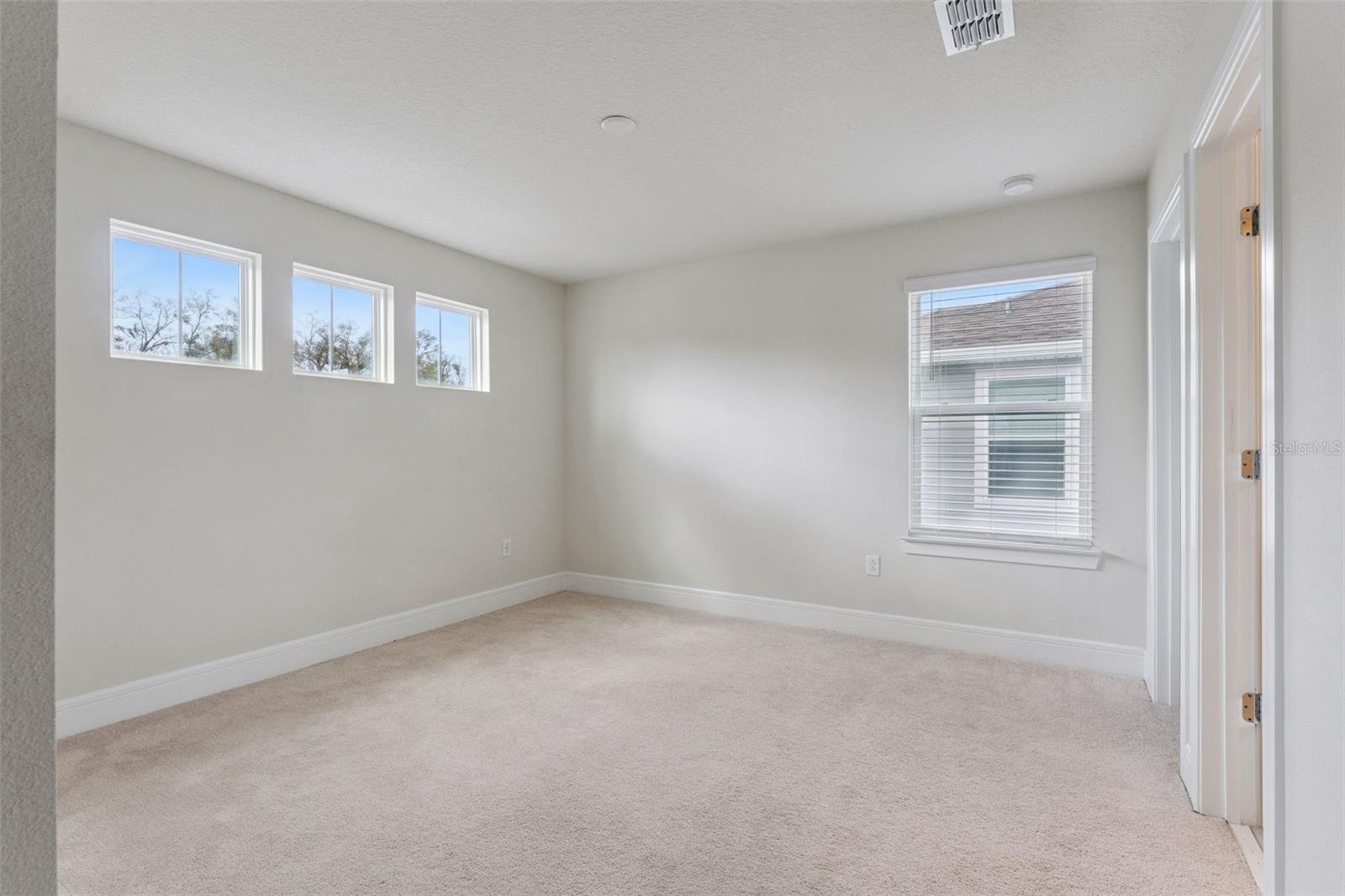4008 Meandering Bay, Apopka, FL 32712