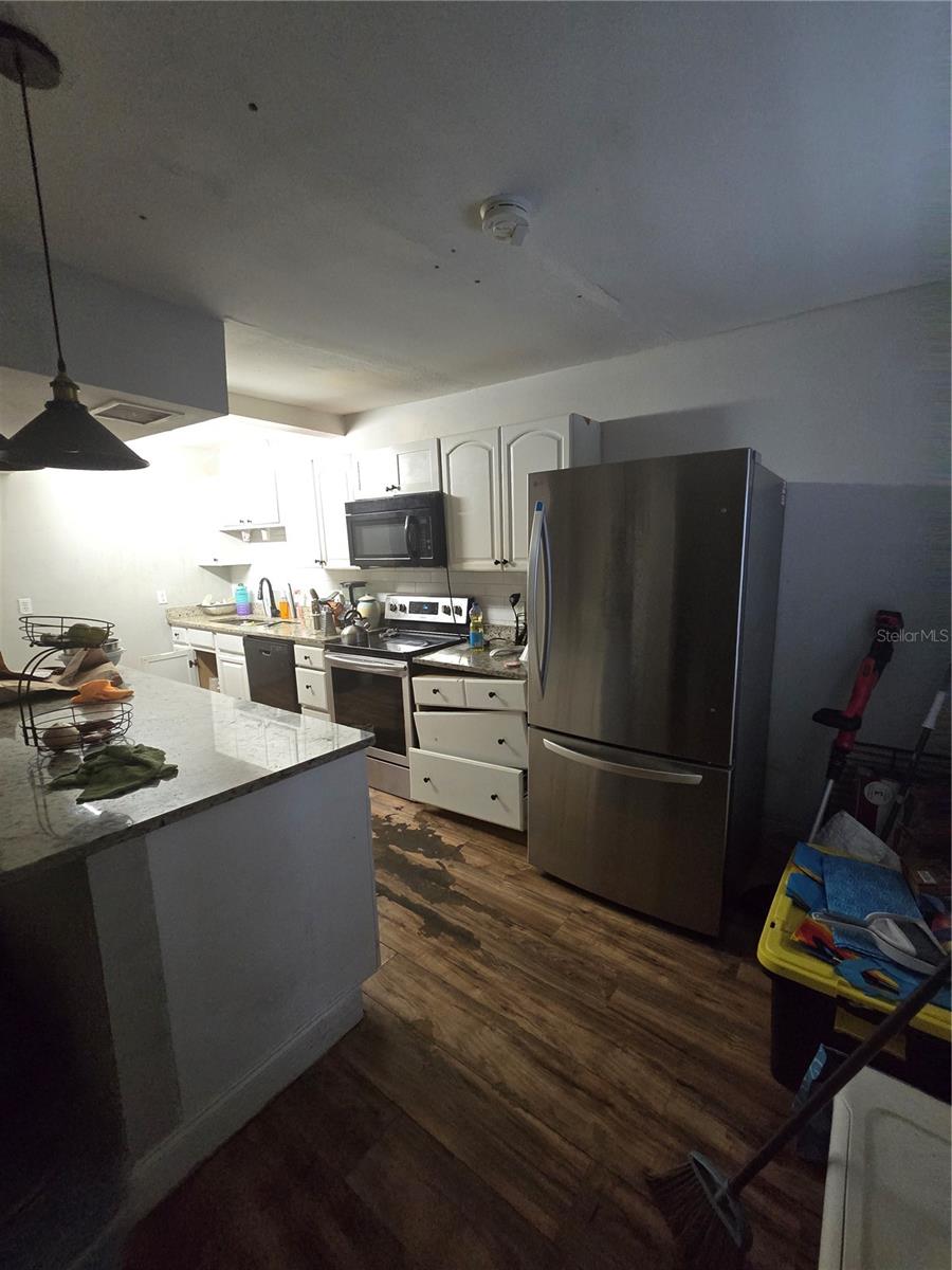 421 1st, Orlando, FL 32824