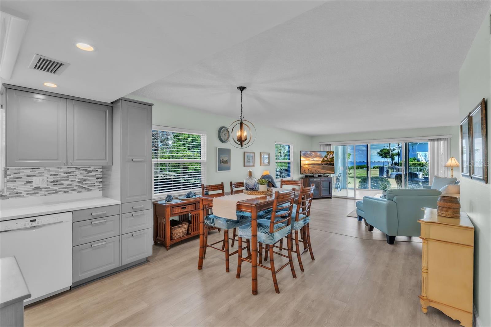 600 Manatee Unit 145, Holmes Beach, FL 34217