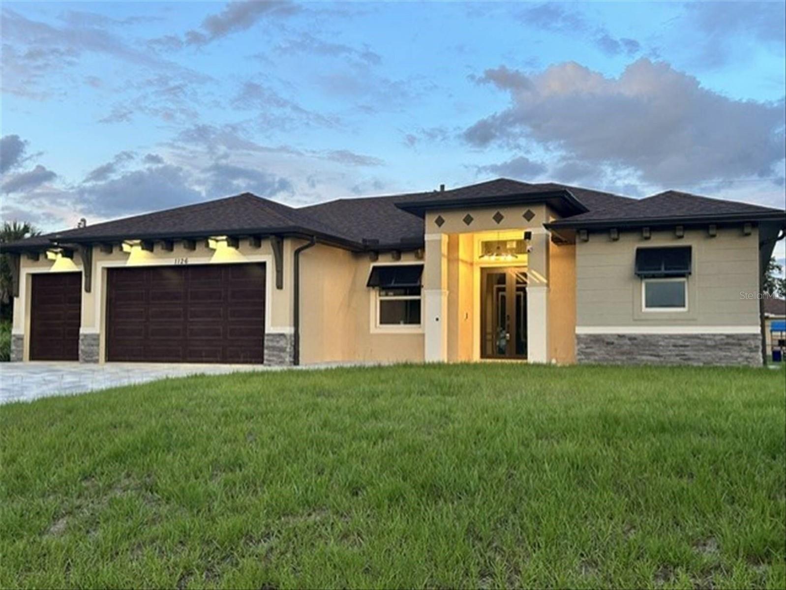 1126 Arredondo, North Port, FL 34286