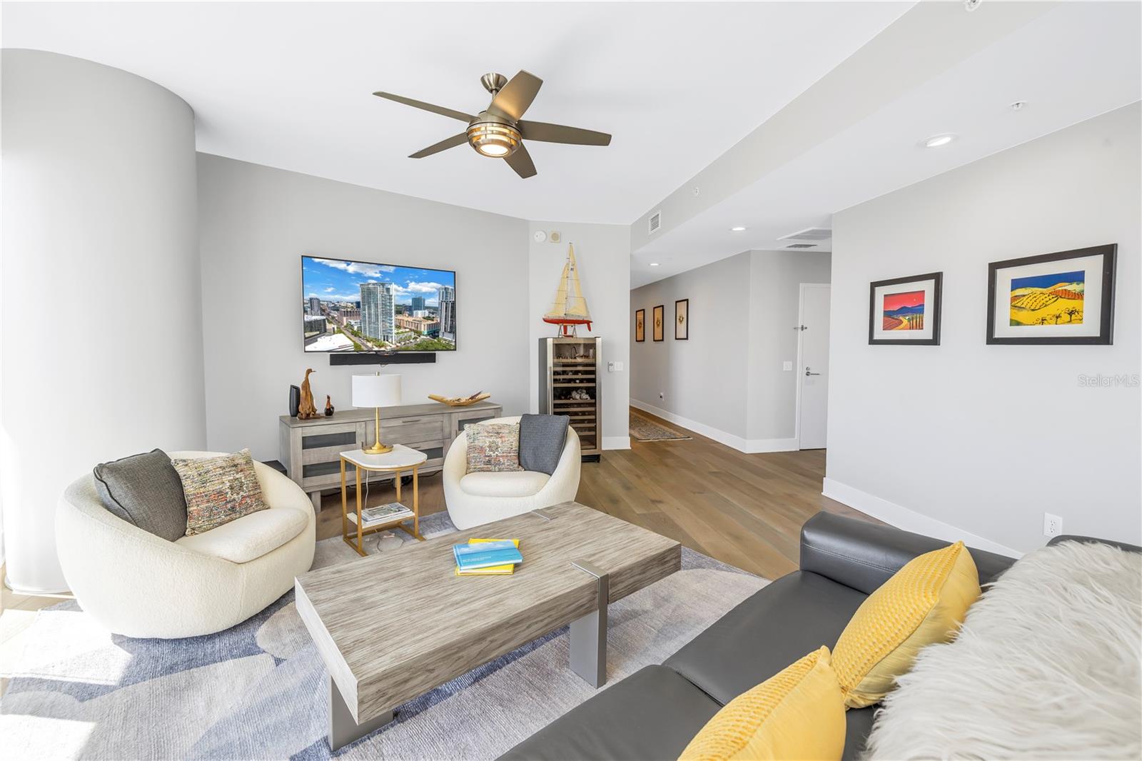 175 1st Unit 1006, St Petersburg, FL 33701