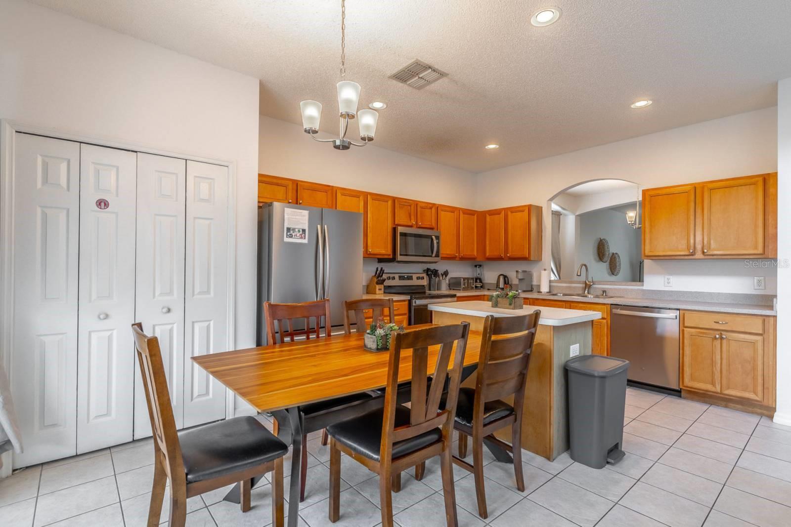 8512 Sunrise Key, Kissimmee, FL 34747