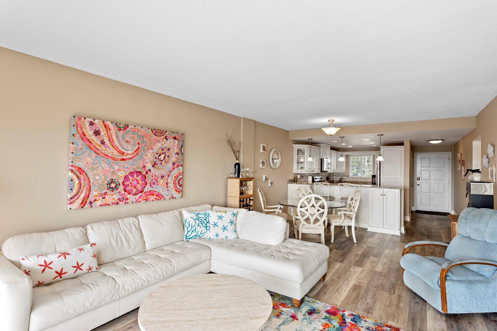 1200 Shore Unit 407, St Petersburg, FL 33701