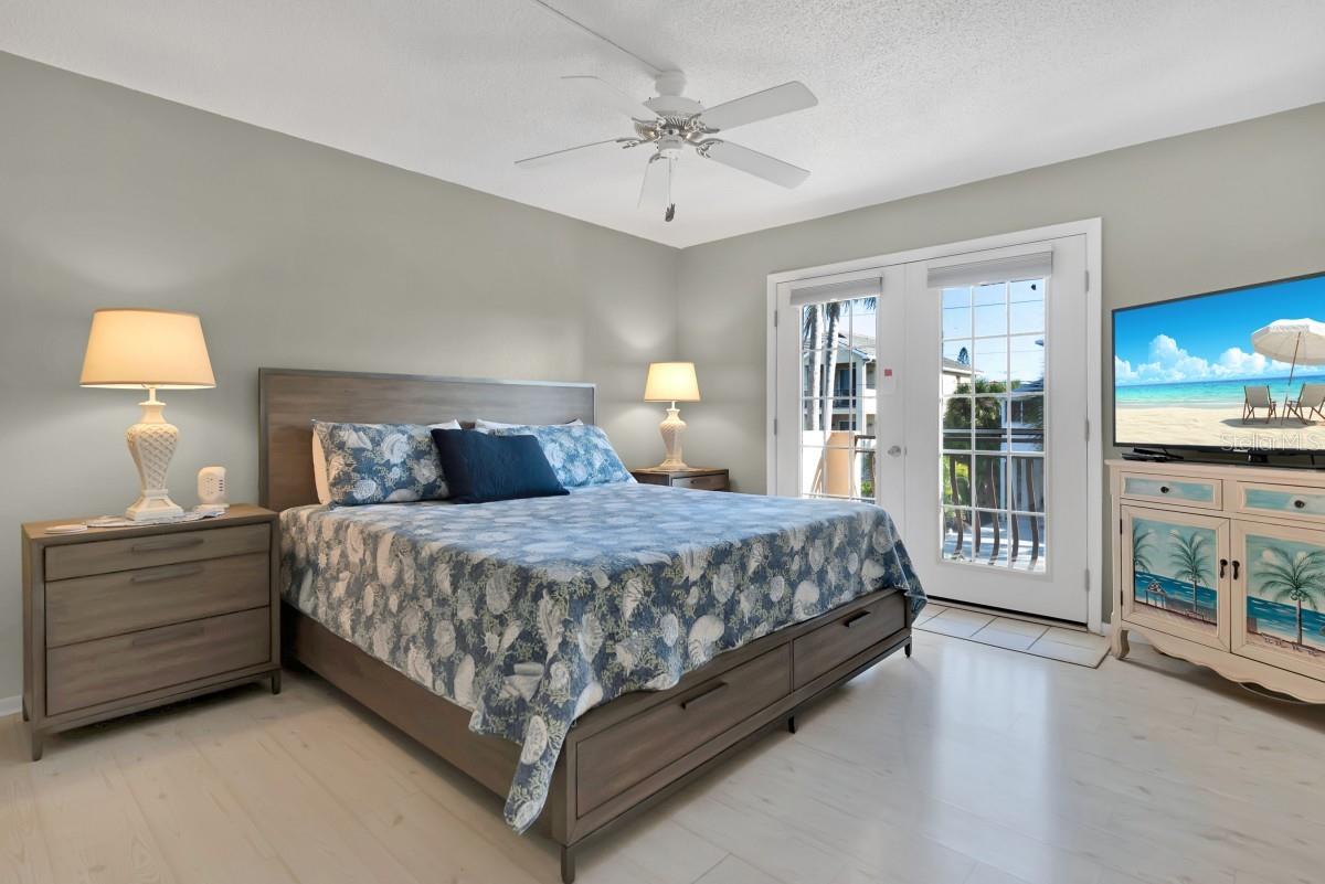 2312 Gulf Unit 103, Bradenton Beach, FL 34217