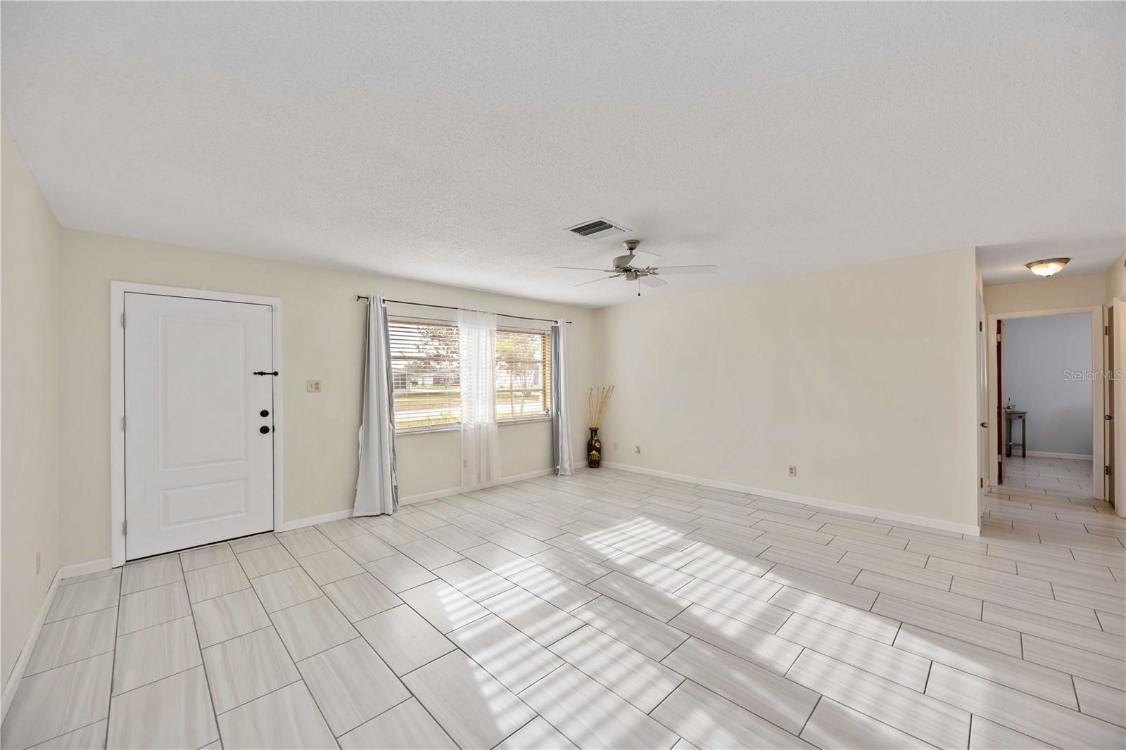 181 Sandhurst, Venice, FL 34293