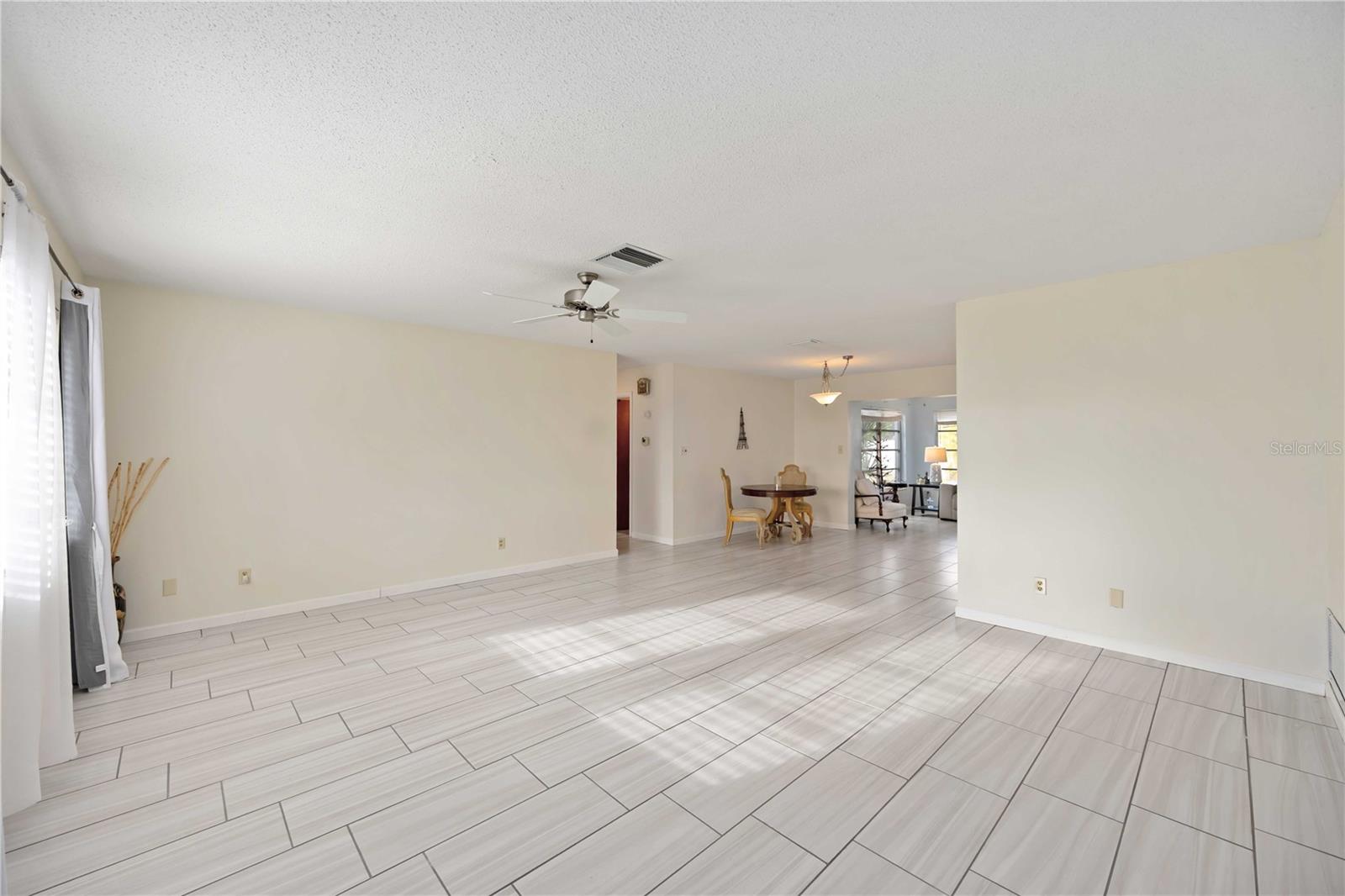 181 Sandhurst, Venice, FL 34293