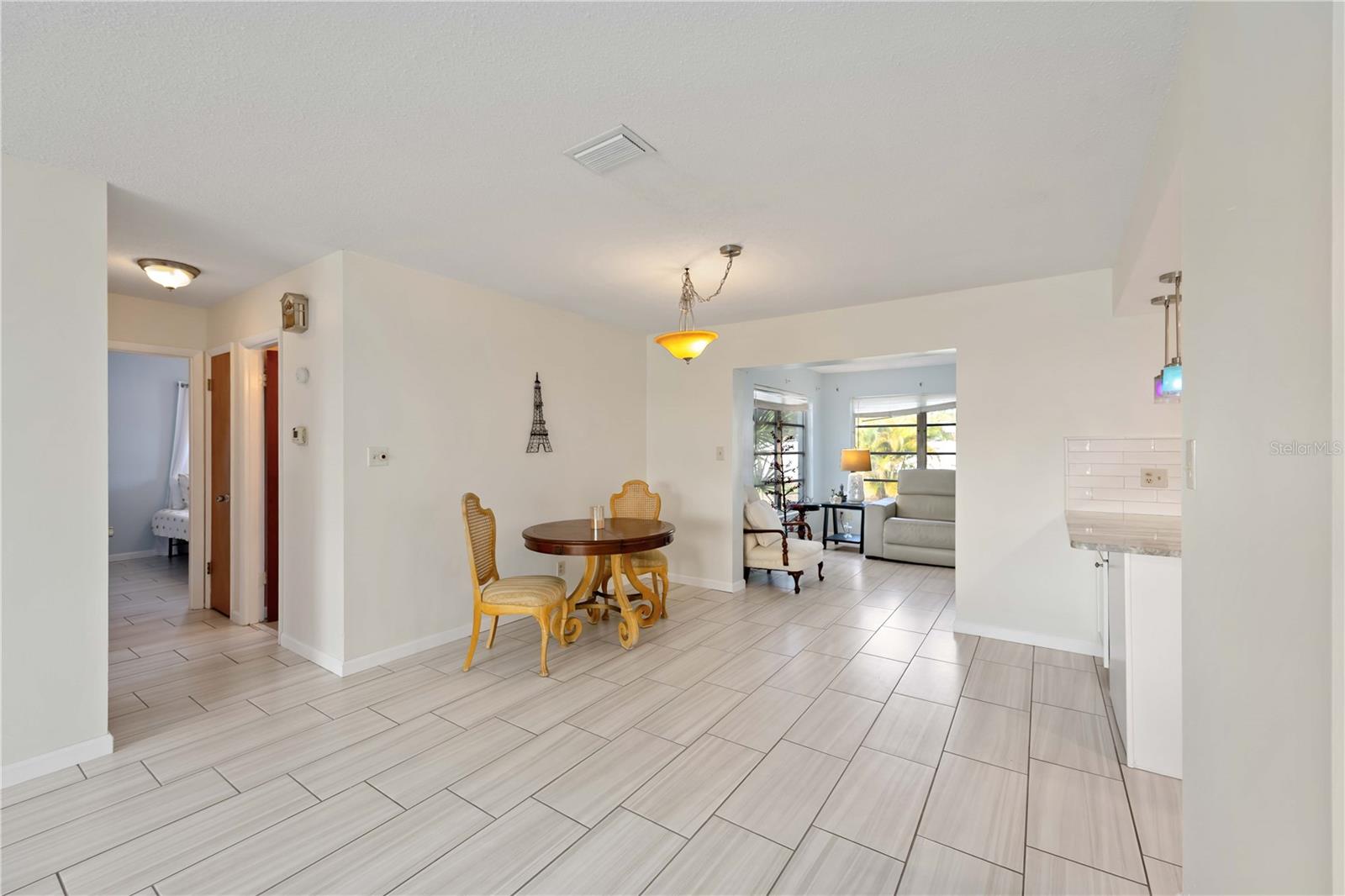 181 Sandhurst, Venice, FL 34293