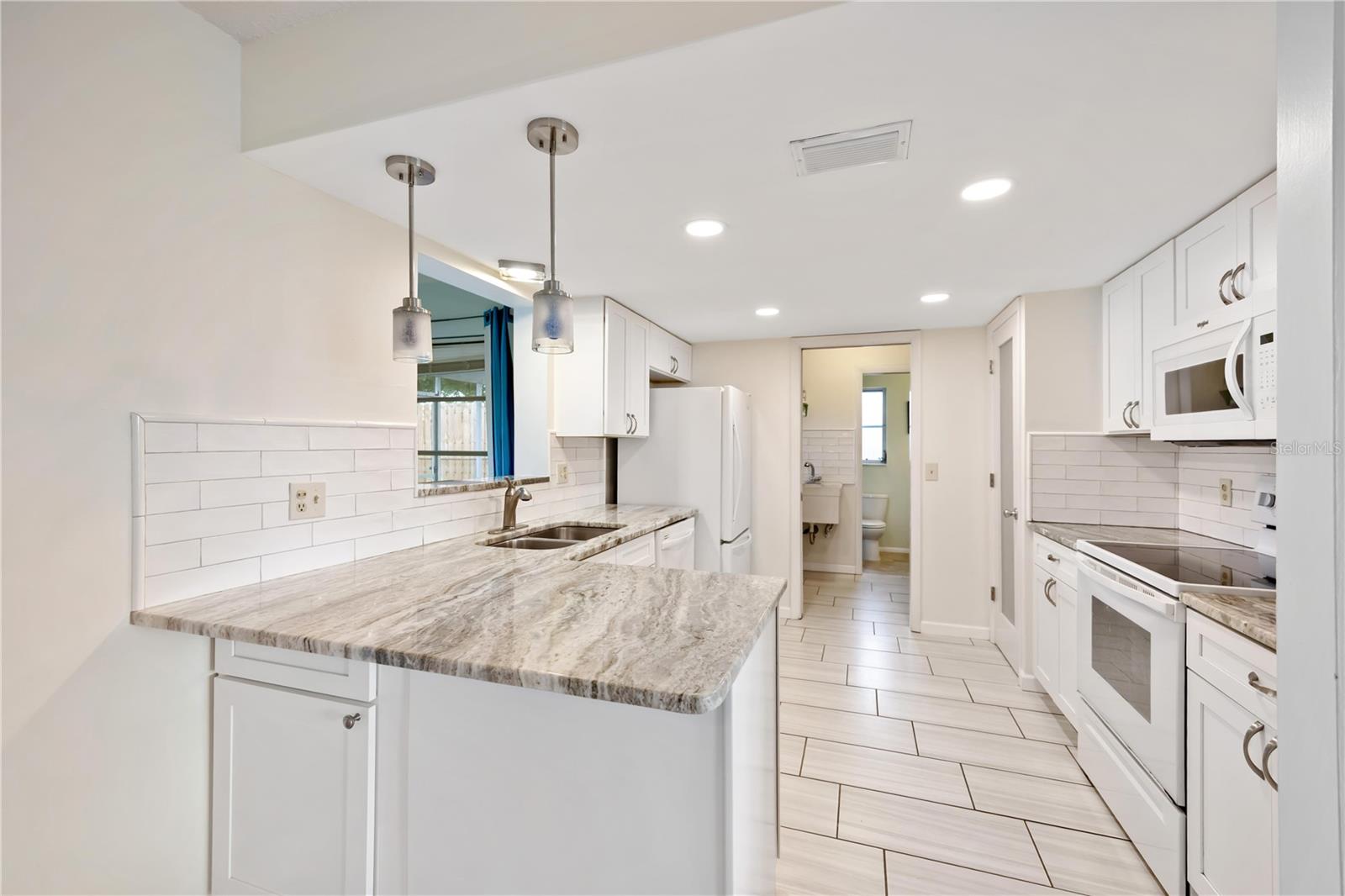 181 Sandhurst, Venice, FL 34293