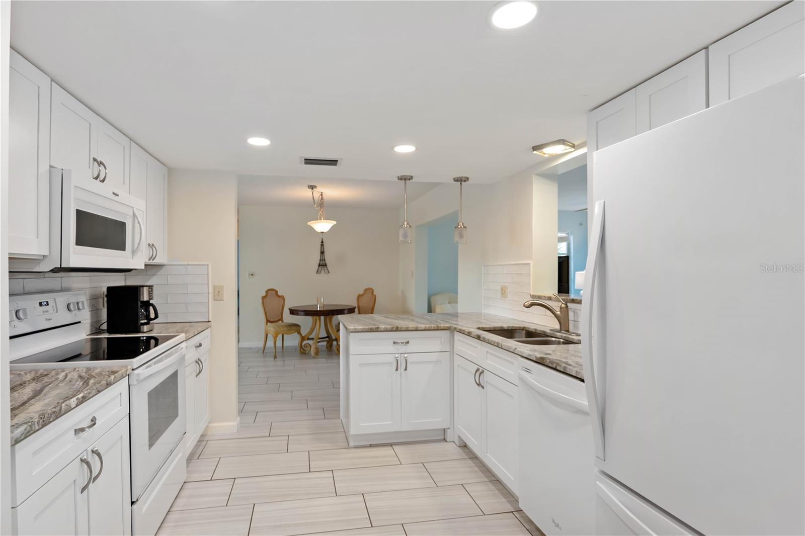 181 Sandhurst, Venice, FL 34293