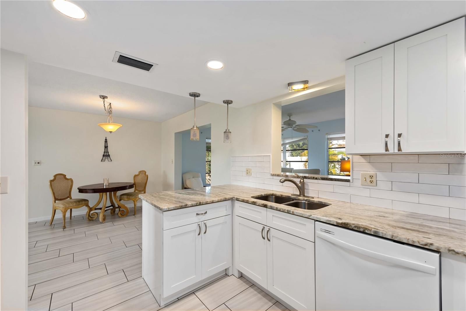 181 Sandhurst, Venice, FL 34293