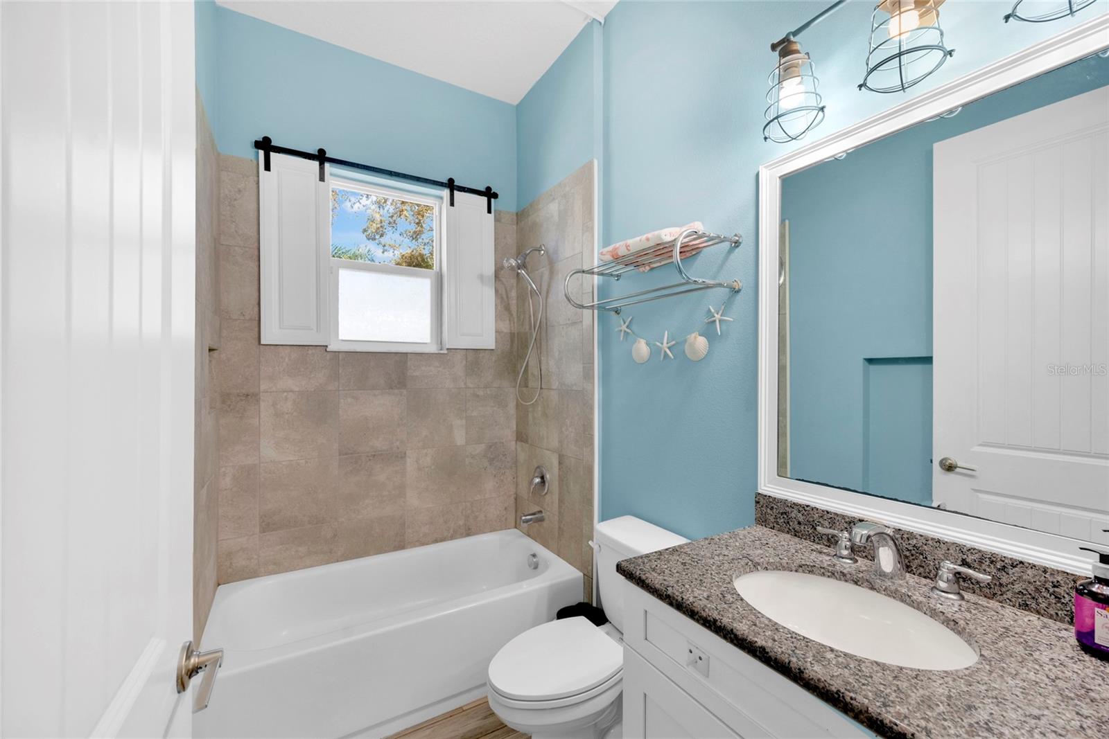 131 Pennsylvania, Palm Harbor, FL 34683