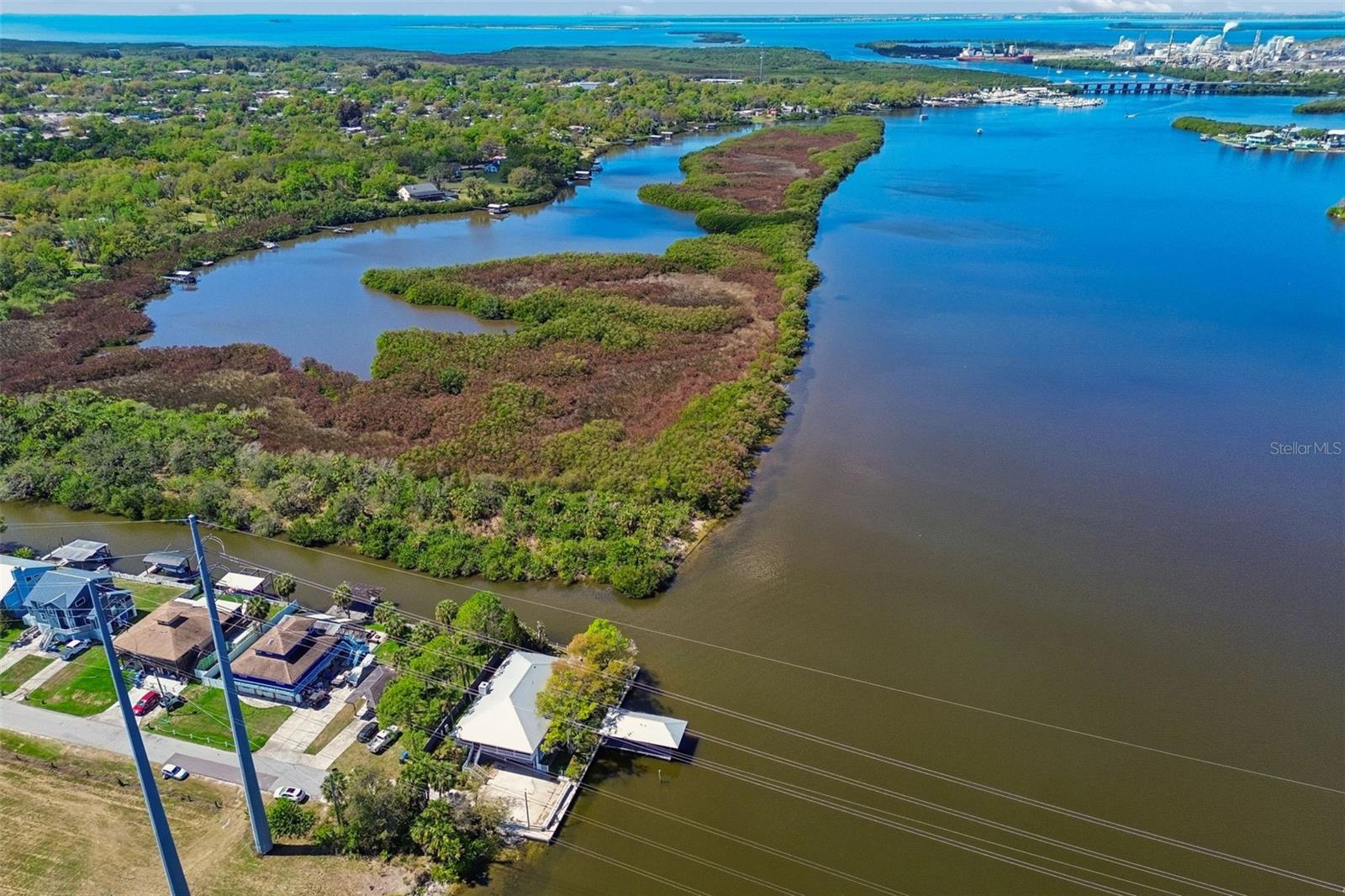 9901 Bay, Gibsonton, FL 33534