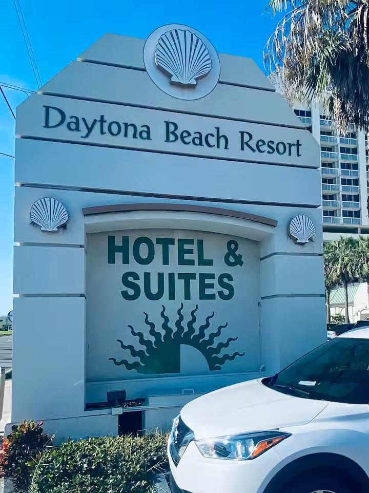 2700 Atlantic Unit 1206, Daytona Beach, FL 32118