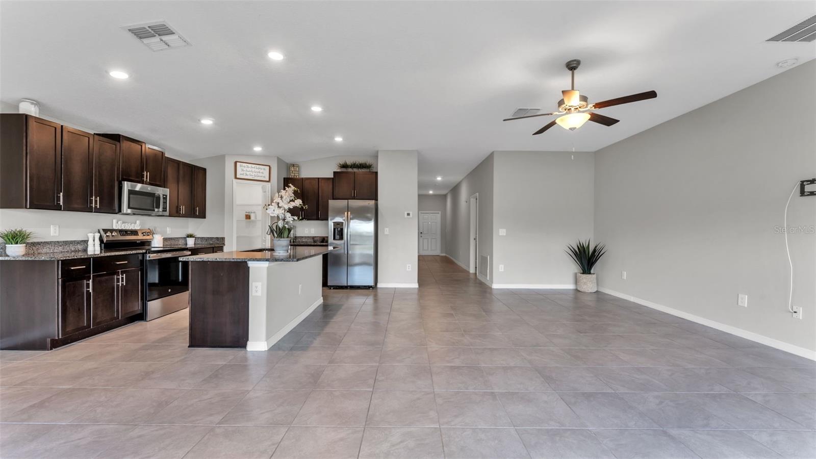 2146 Old Mining, Lakeland, FL 33801