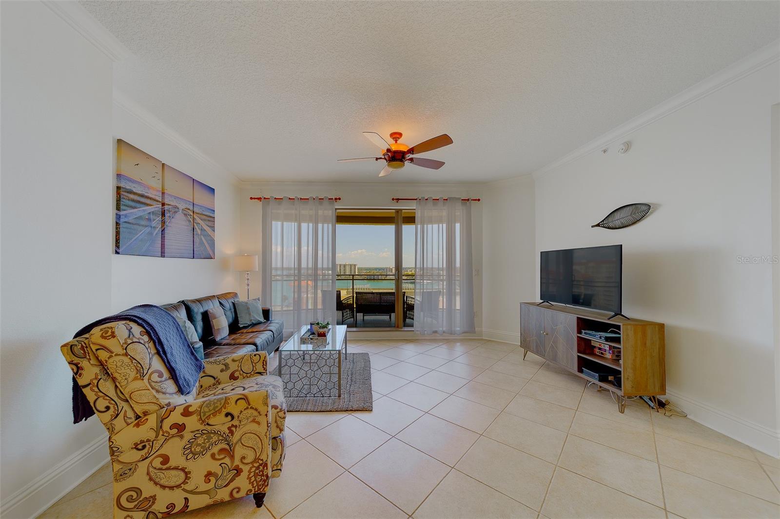 11 Baymont Unit 1109, Clearwater Beach, FL 33767