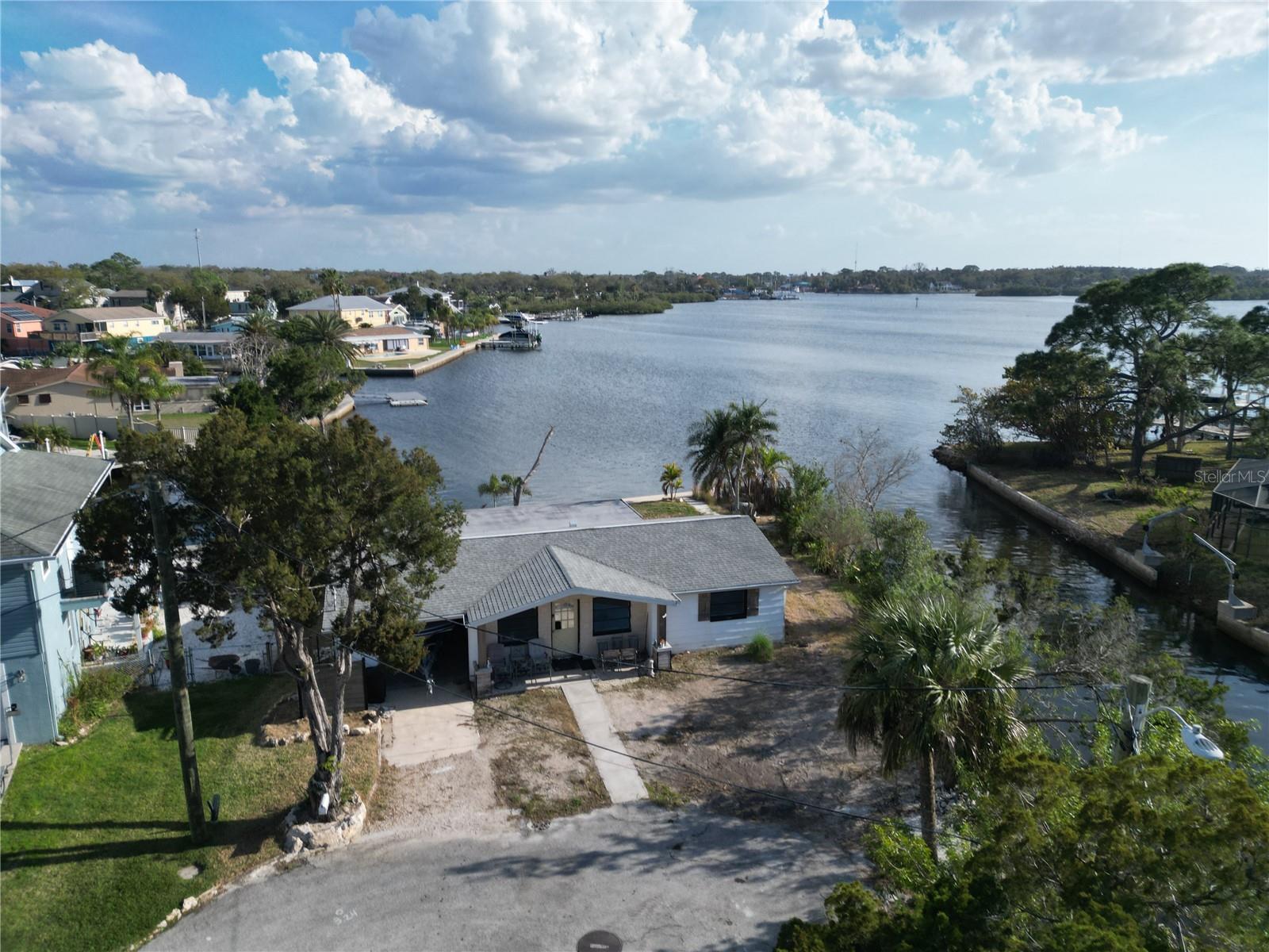 8402 Damen, Port Richey, FL 34668