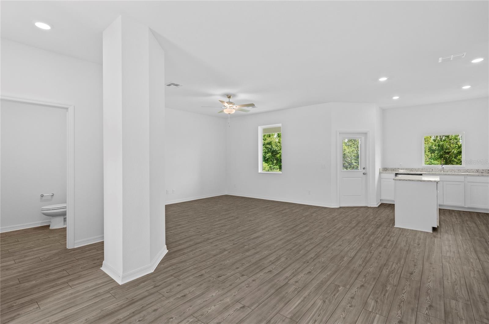 560 Bay Leaf, Poinciana, FL 34759