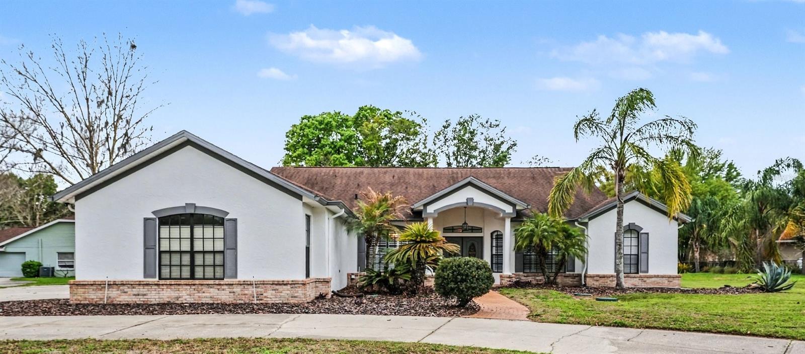 19216 Ridgelake, Lutz, FL 33549