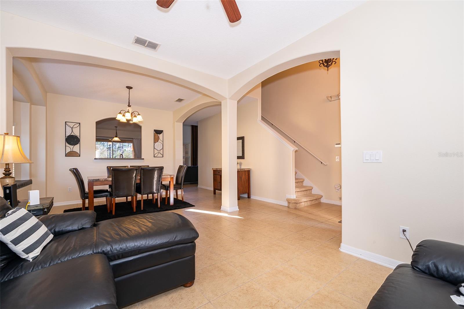 906 Orange Cosmos, Davenport, FL 33837